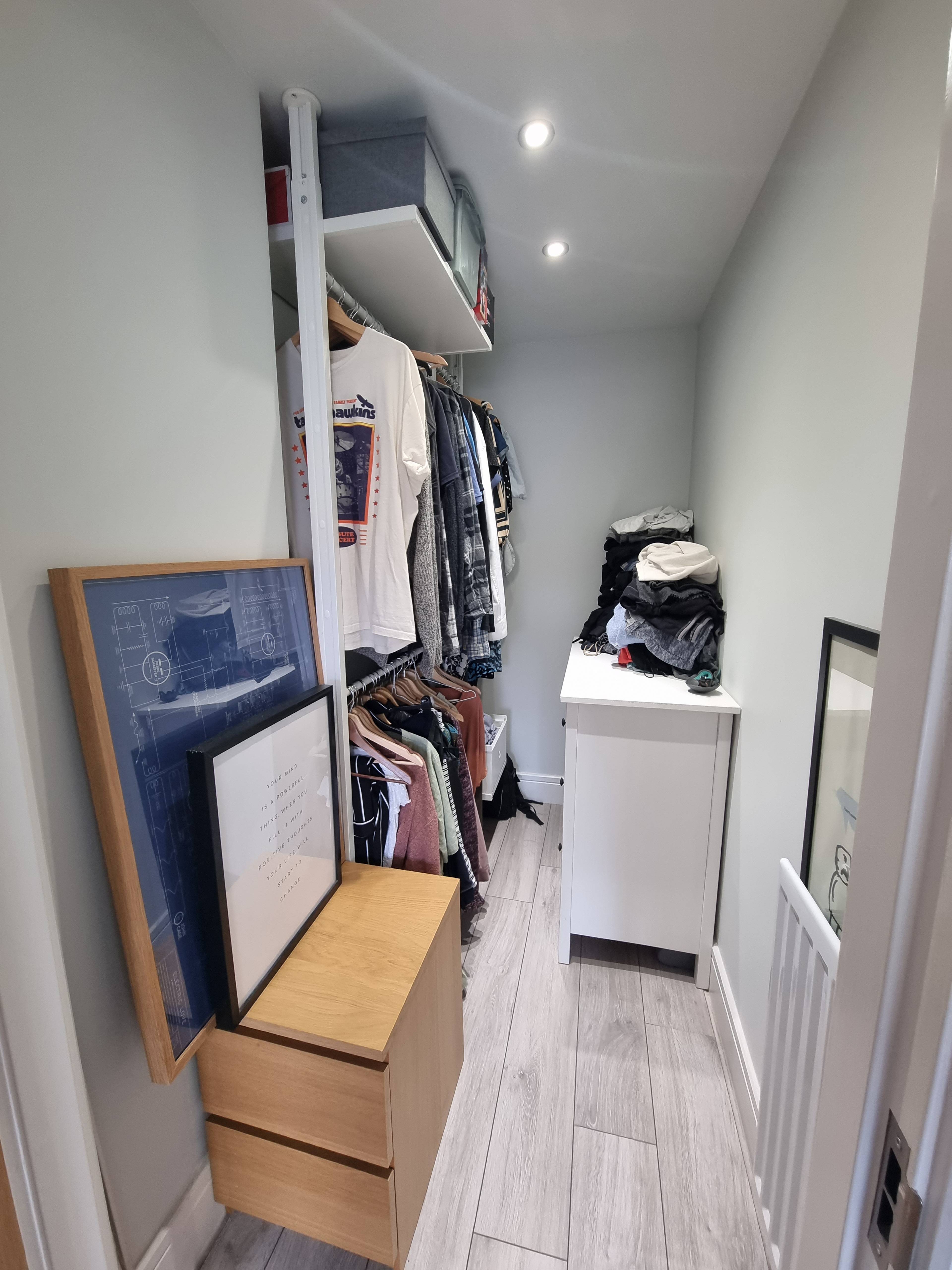 Walk-in Wardrobe