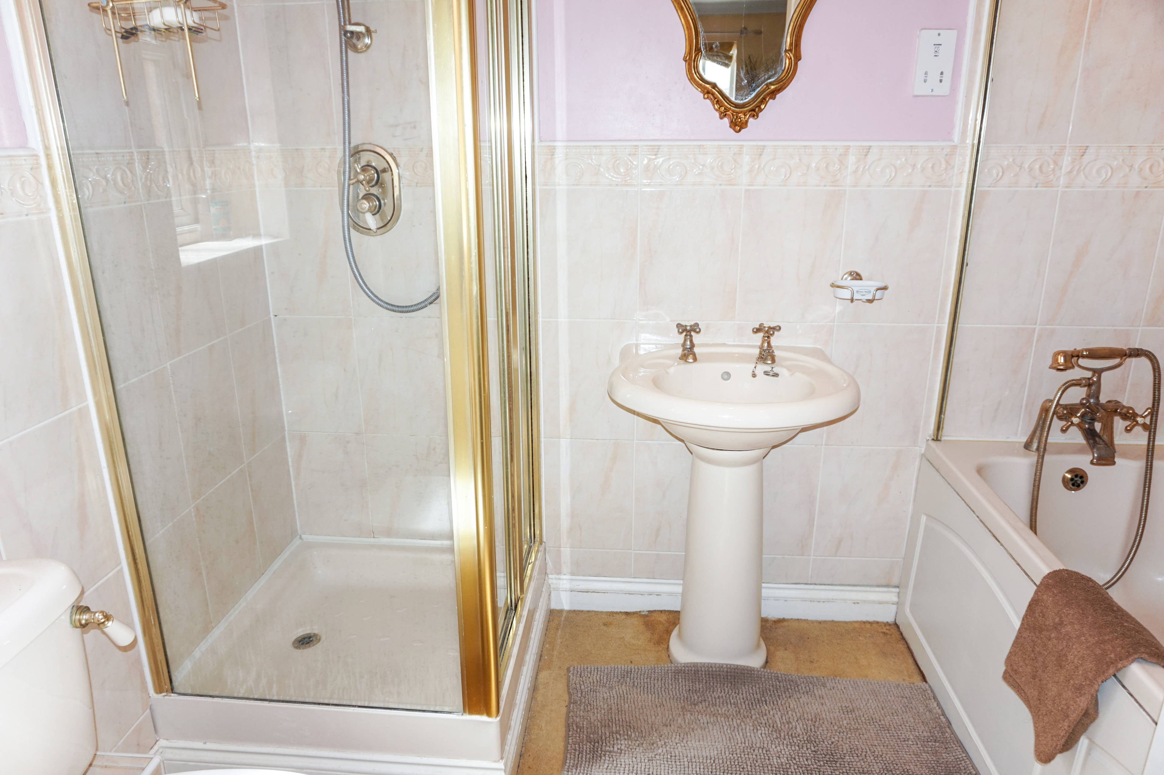 En-suite One