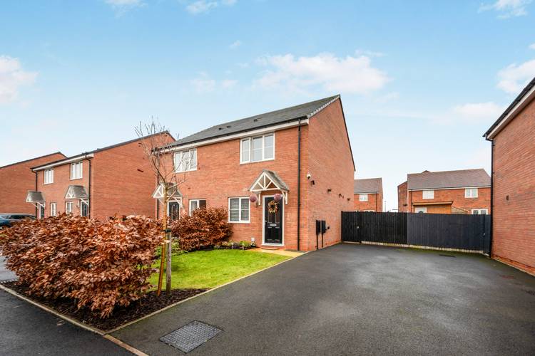 2 bedroom semi-detached house