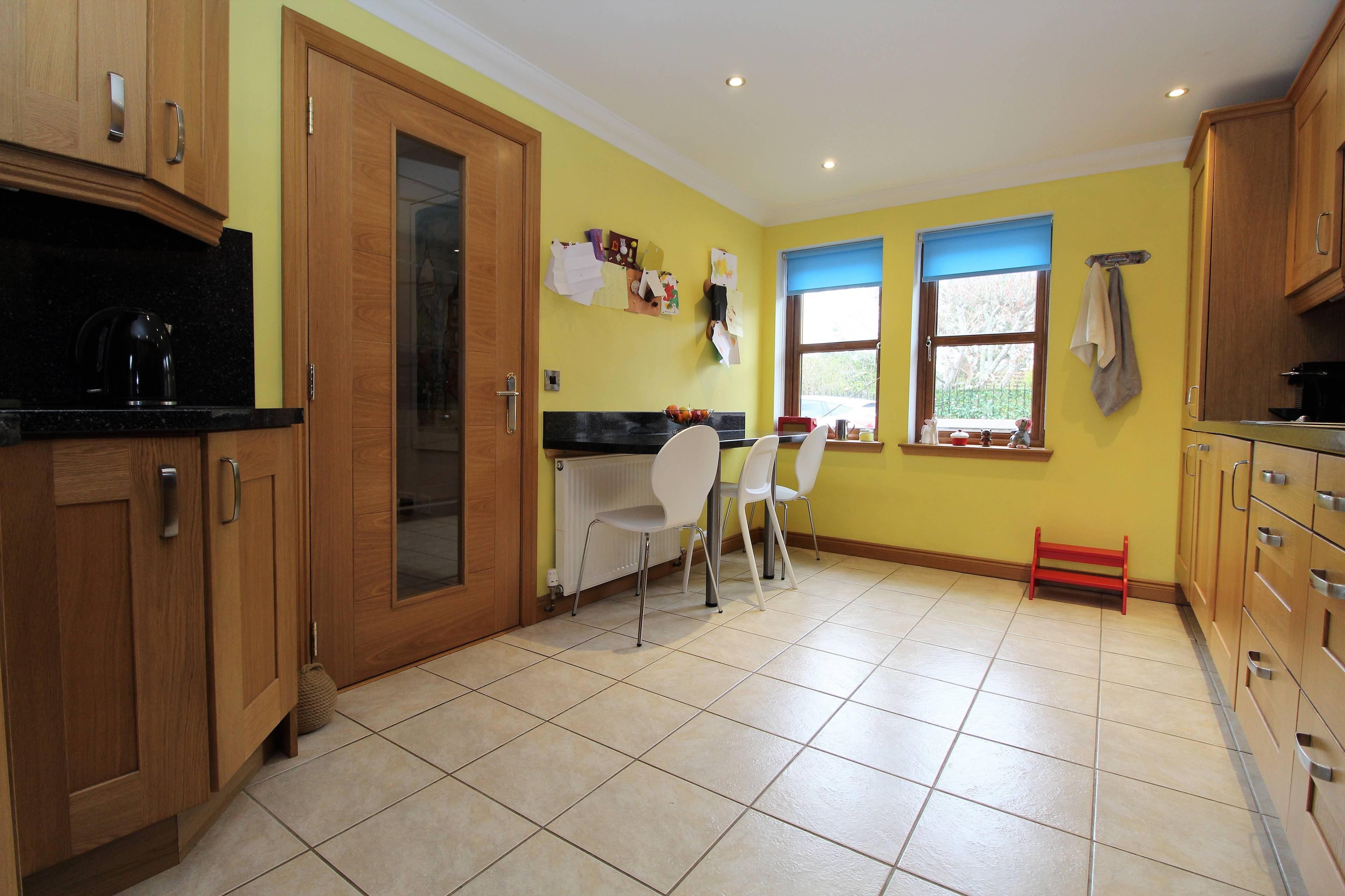 Kitchen / Breakfast