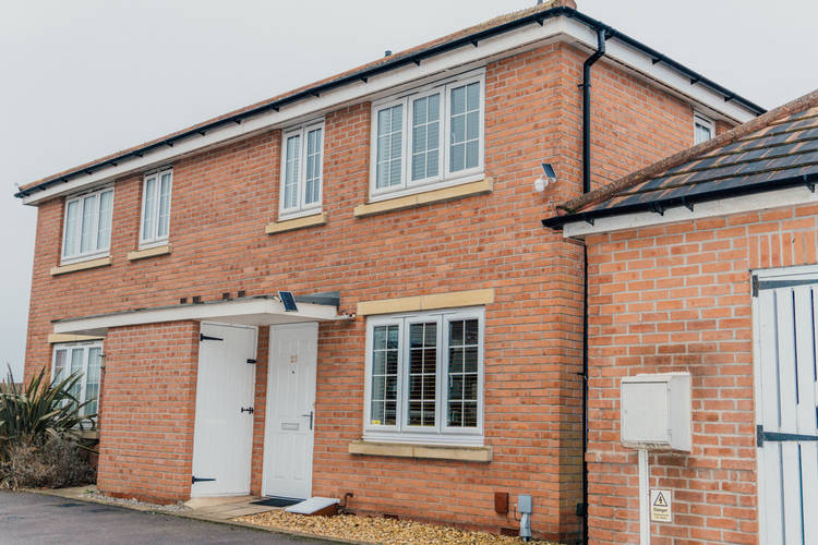 2 bedroom semi-detached house