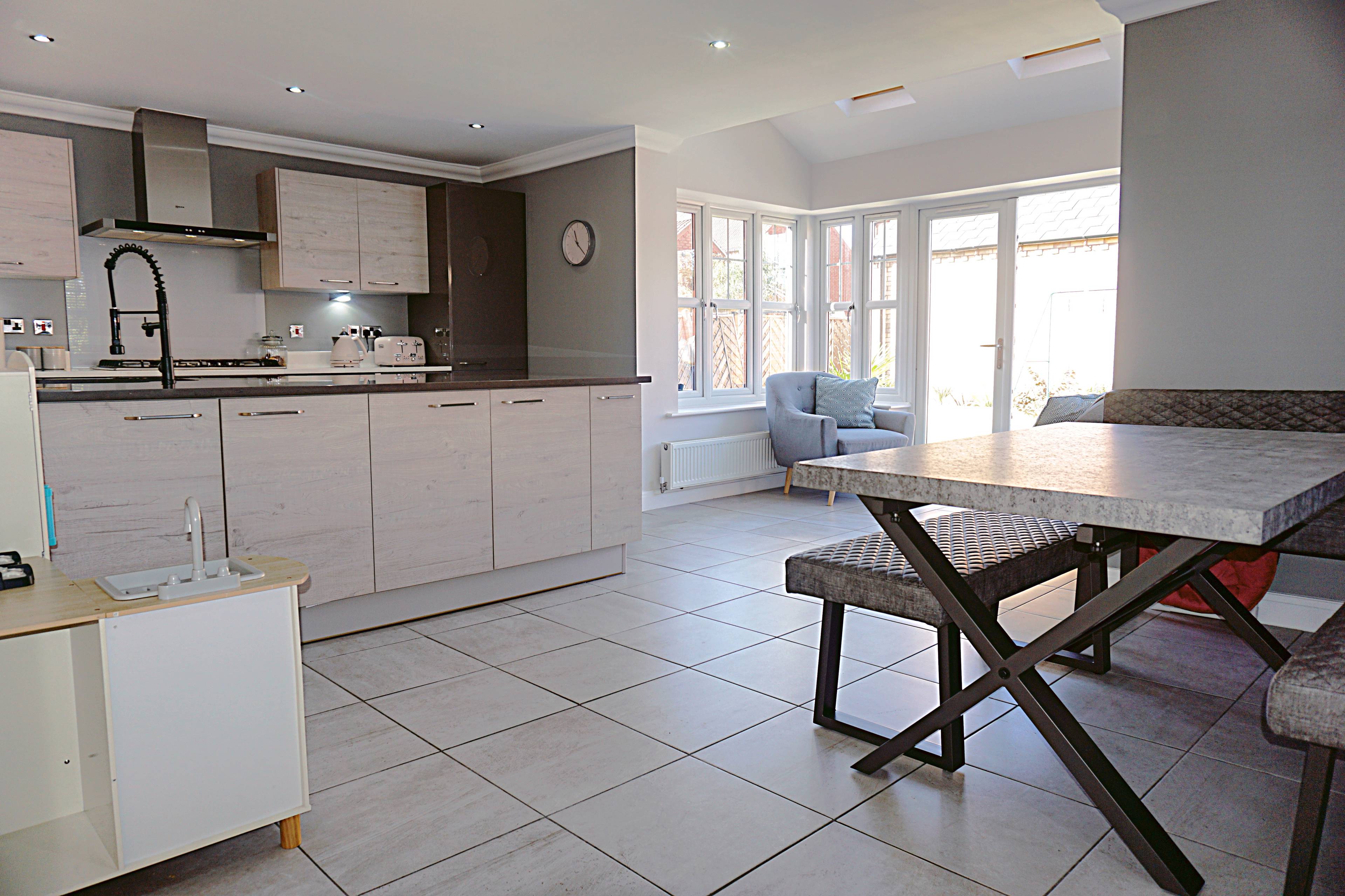 Kitchen/Family Room