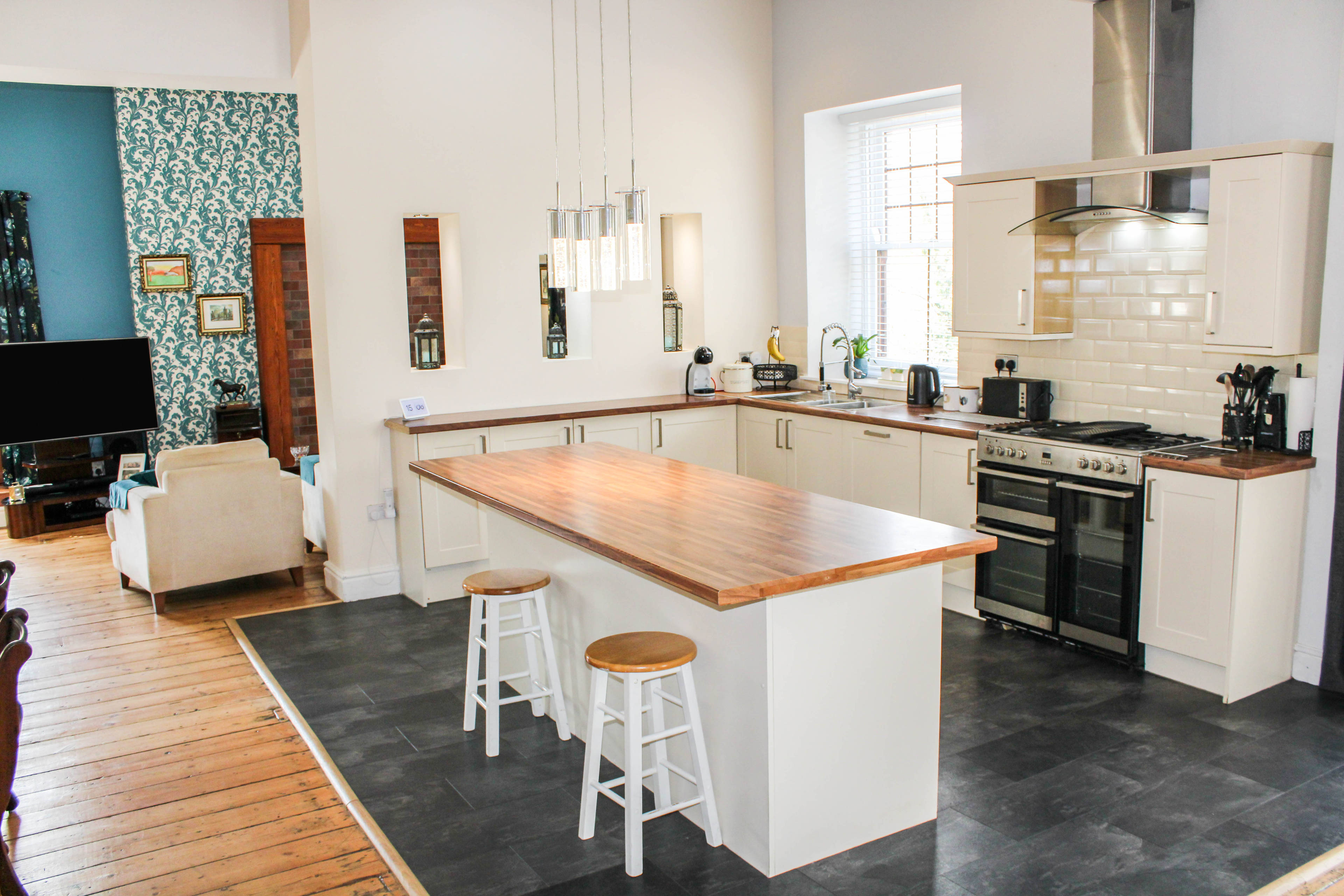 Living Kitchen