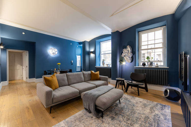 2 bedroom apartment