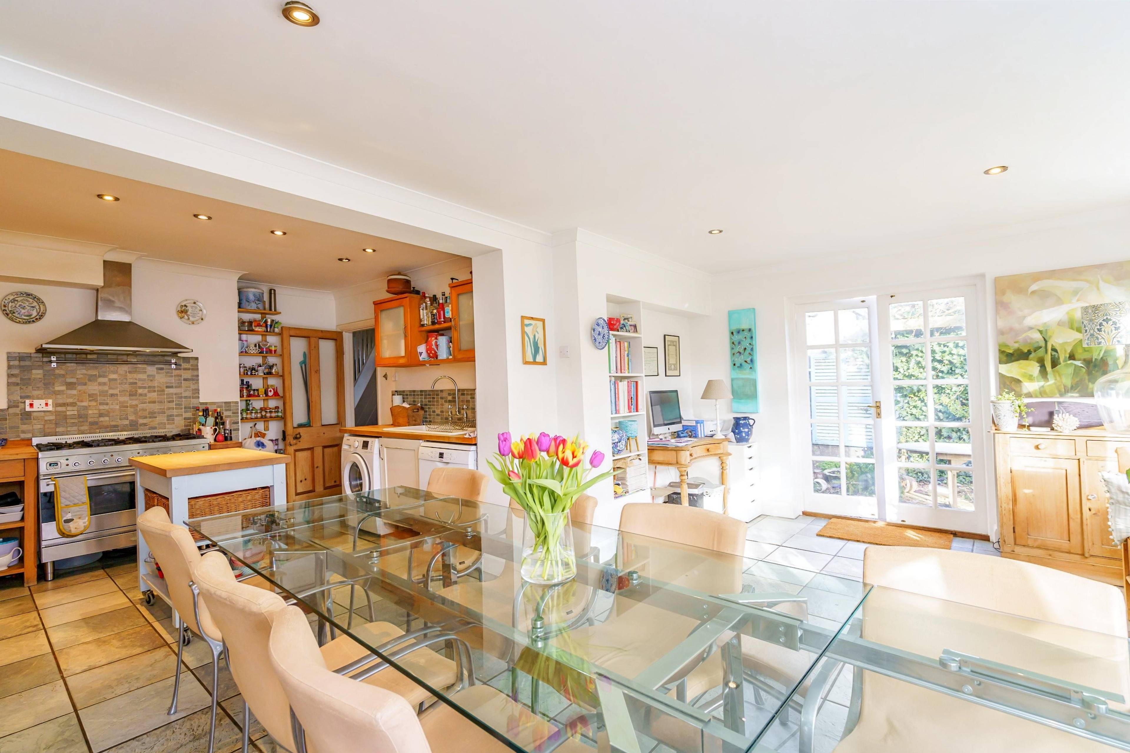 Kitchen/Dining Room