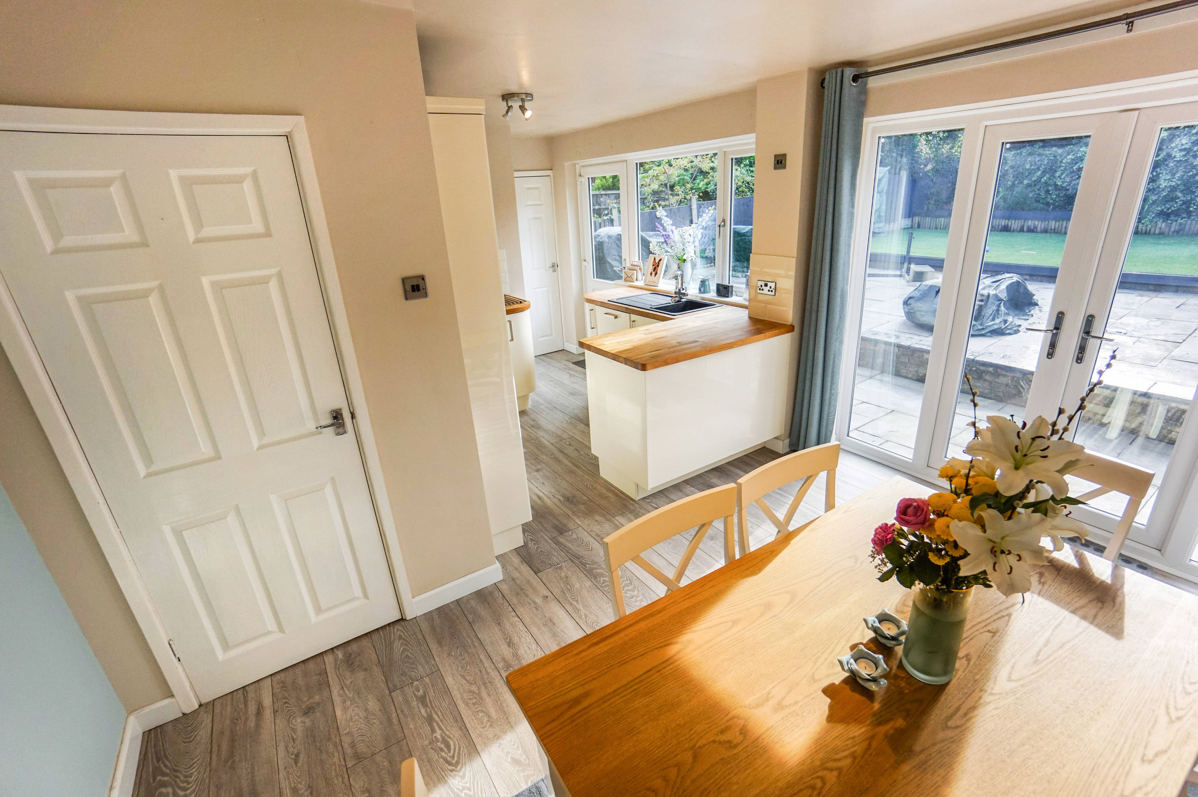 Kitchen/Dining Room