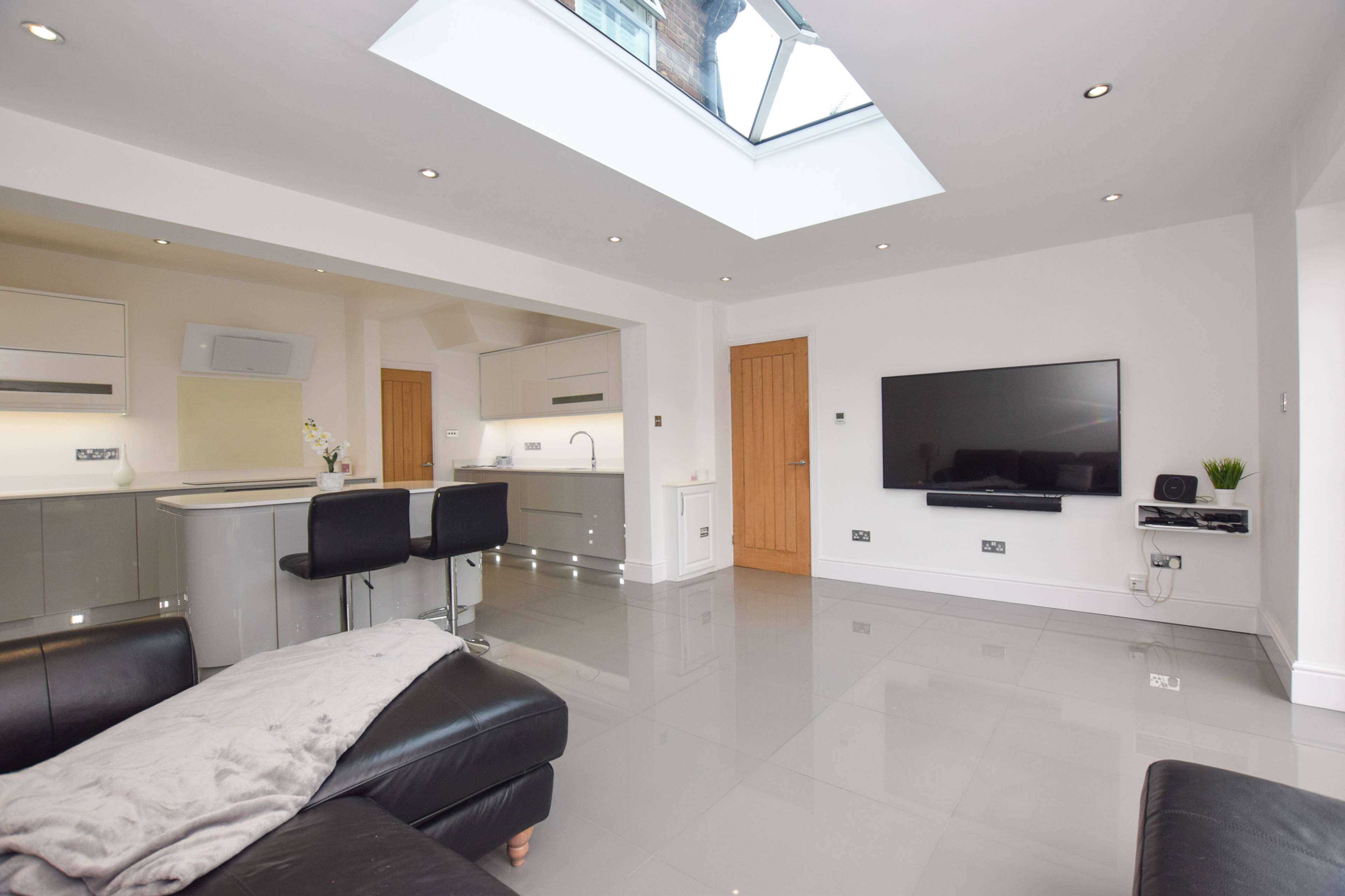 Kitchen/Family Room