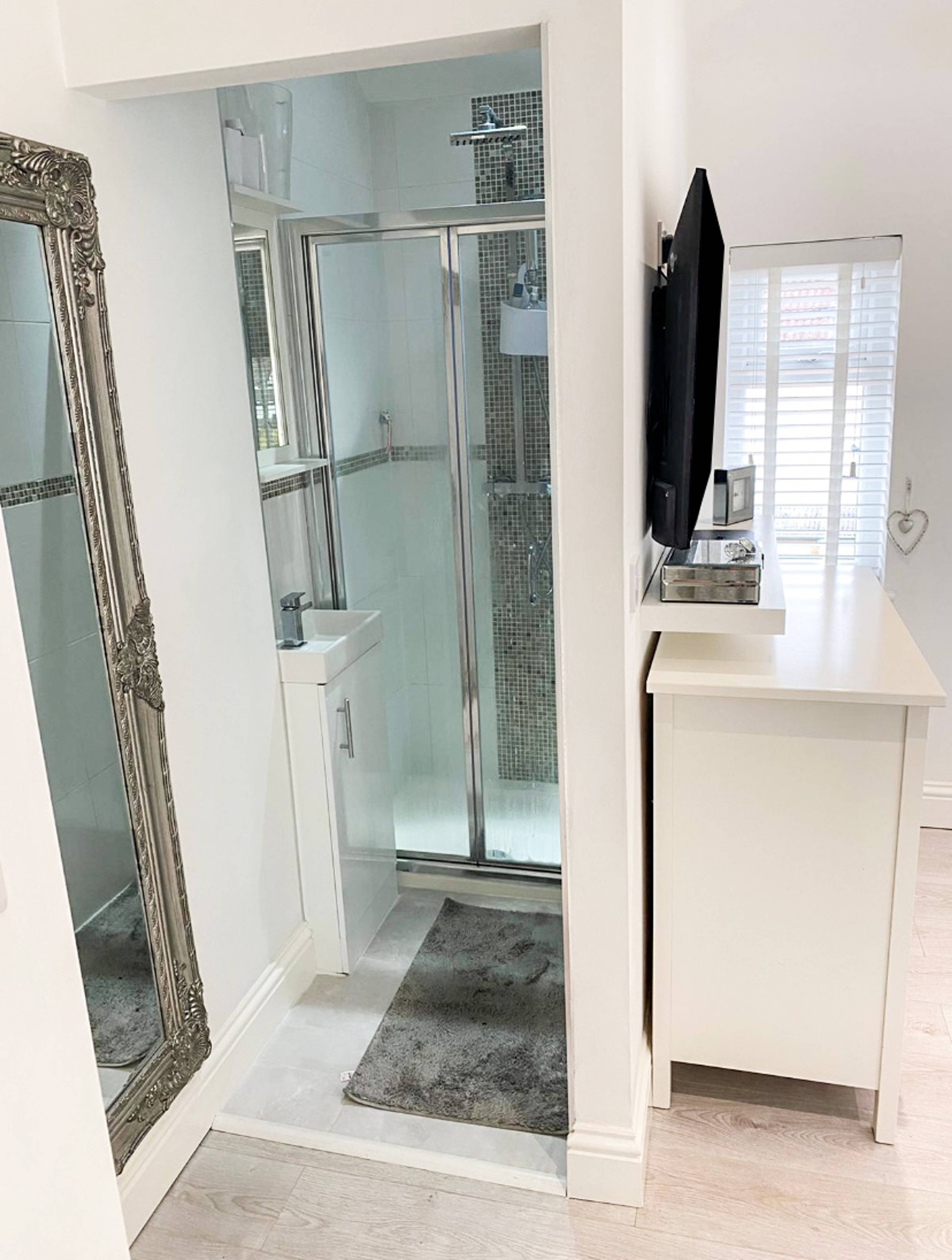 Master En-suite