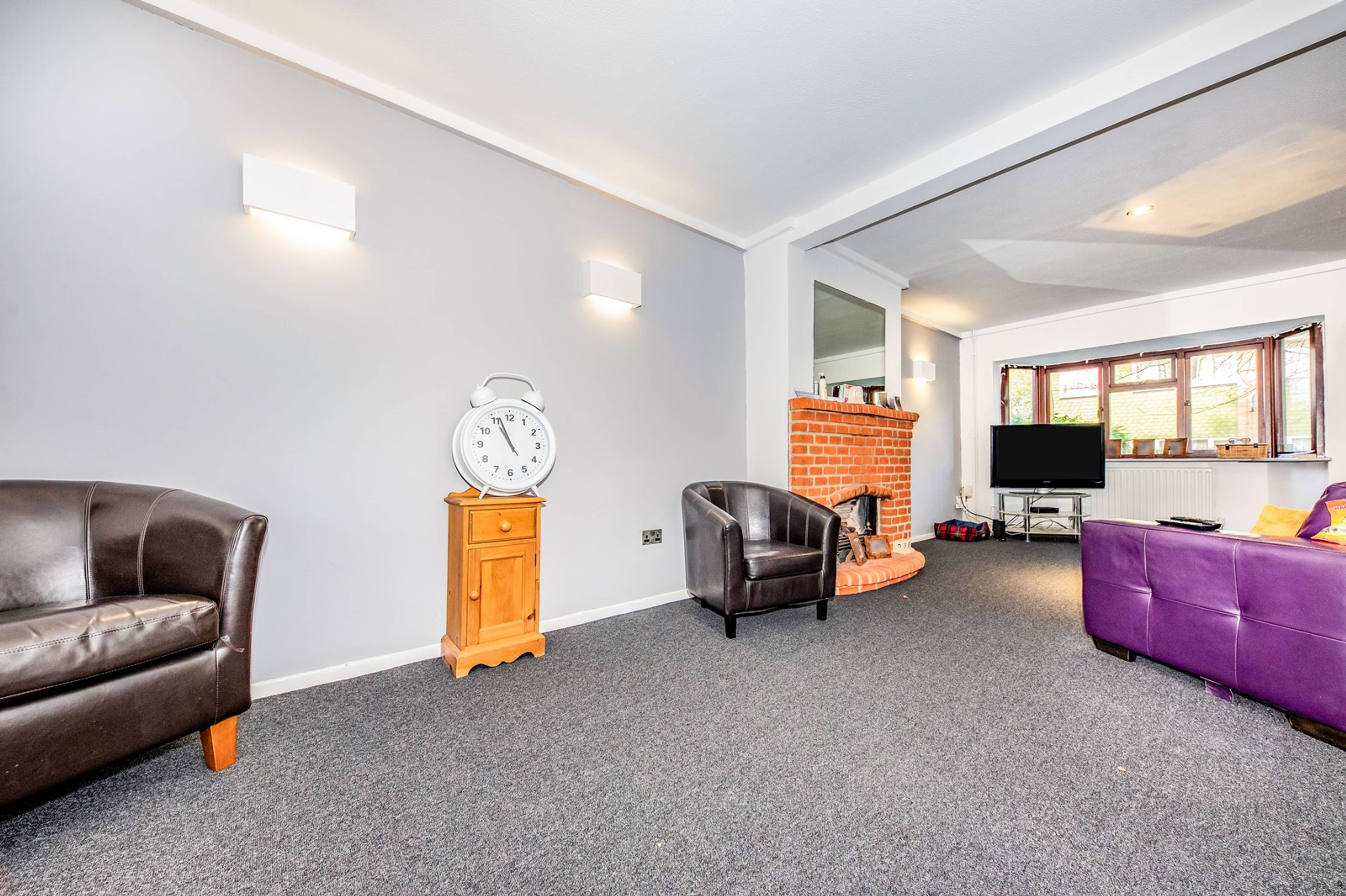 Lounge/Dining Room
