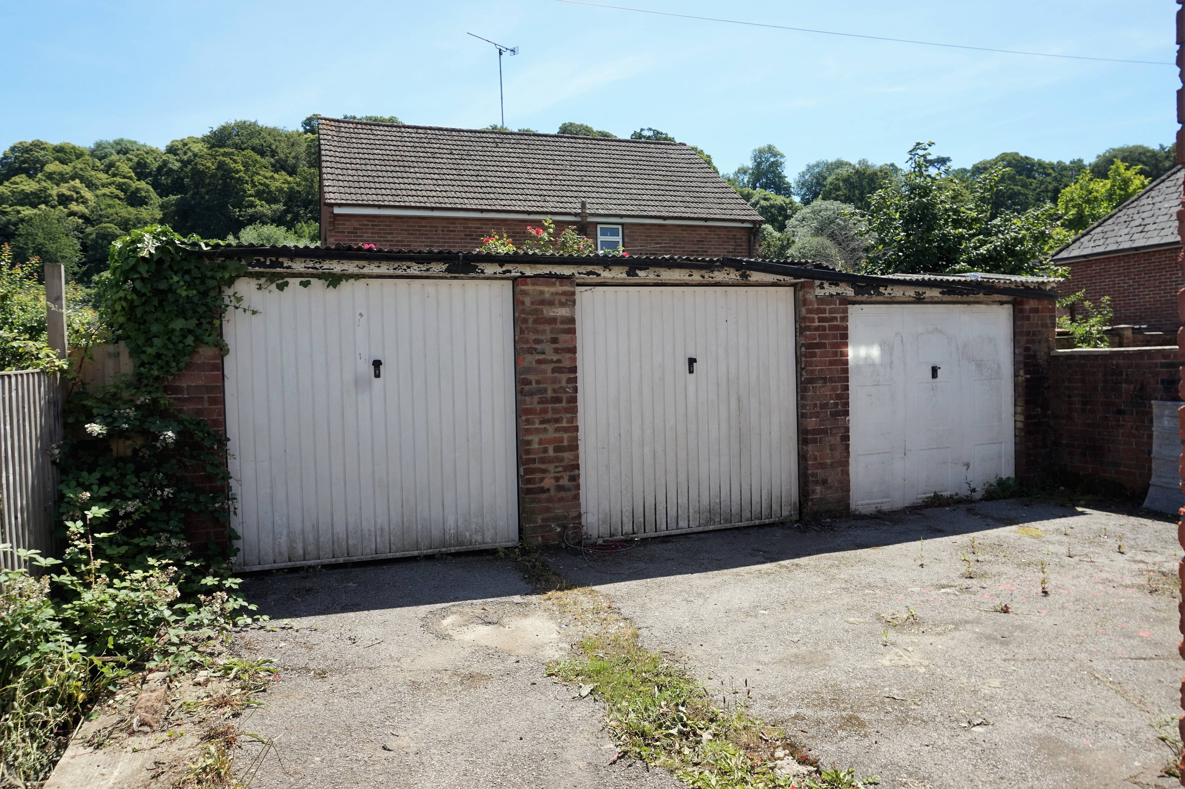 Triple Garage
