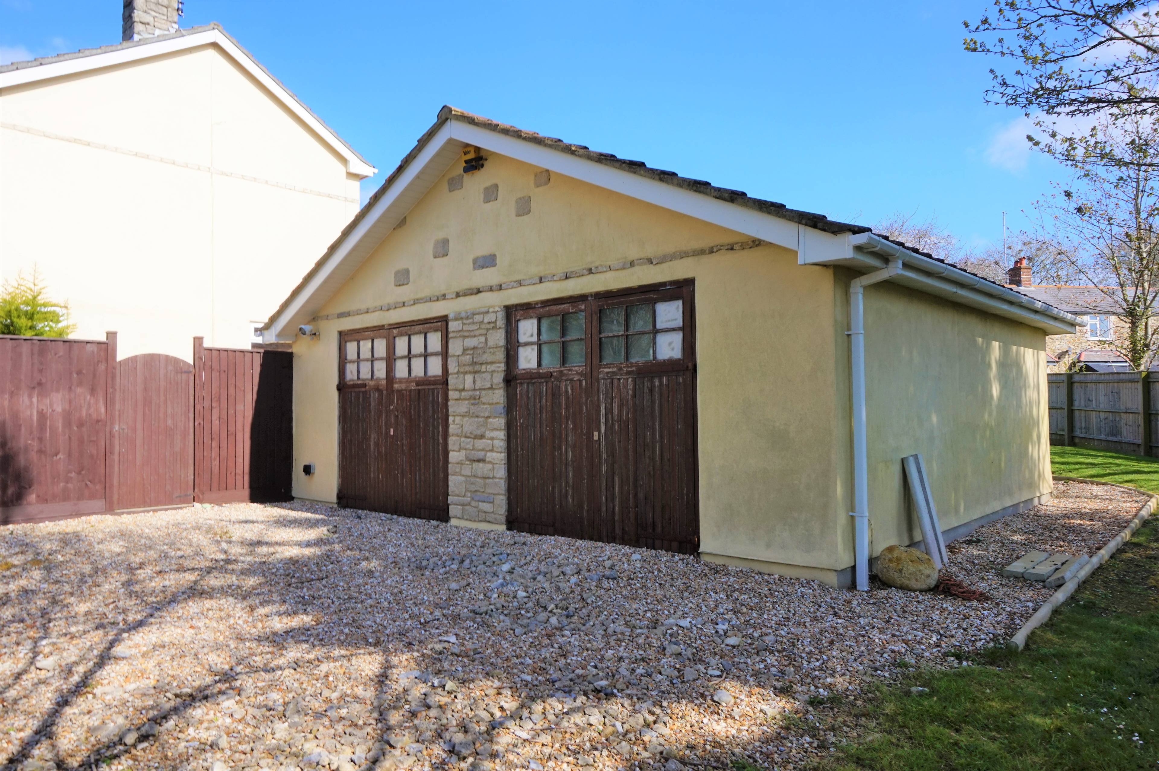 Double Garage