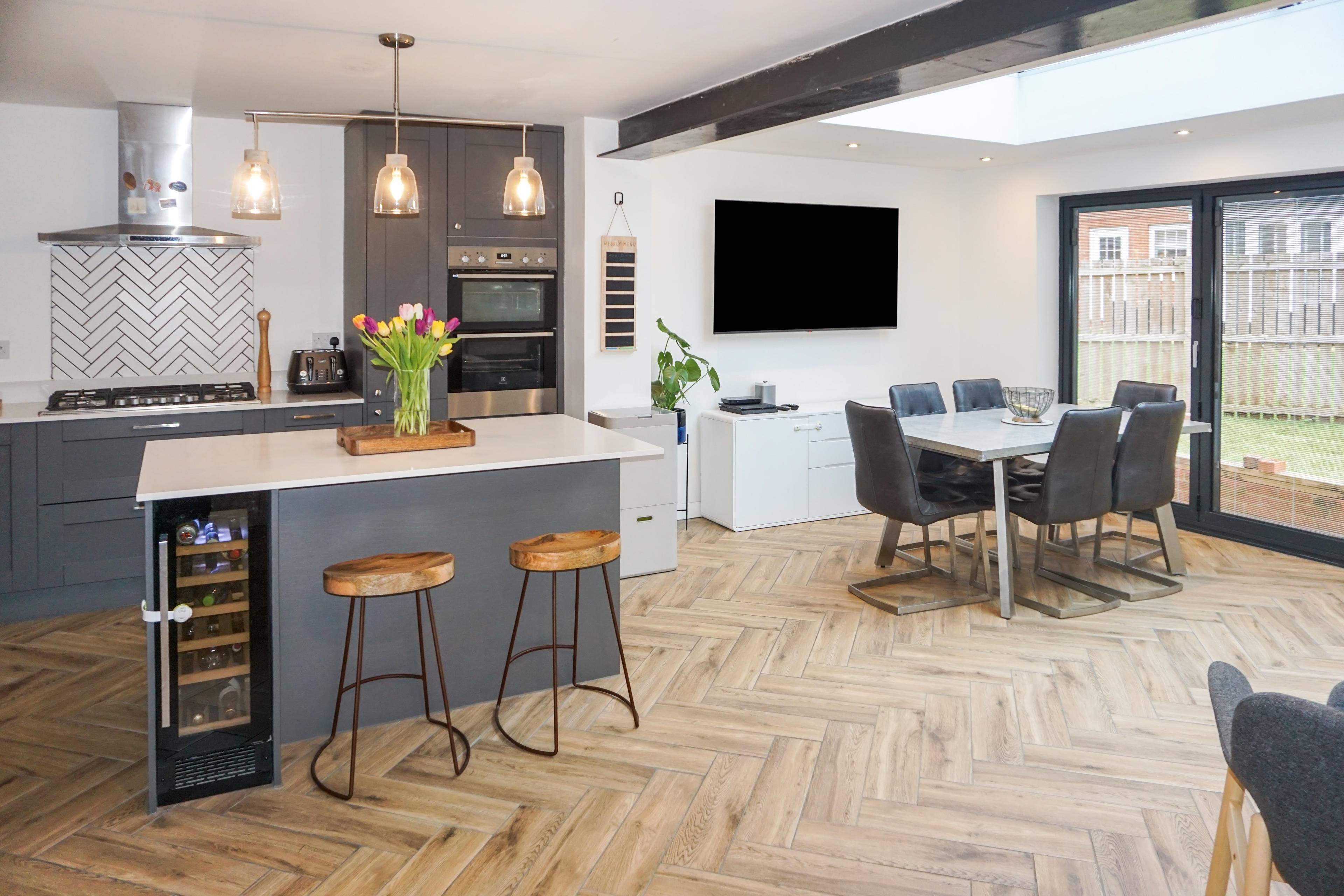 Kitchen/Dining Room