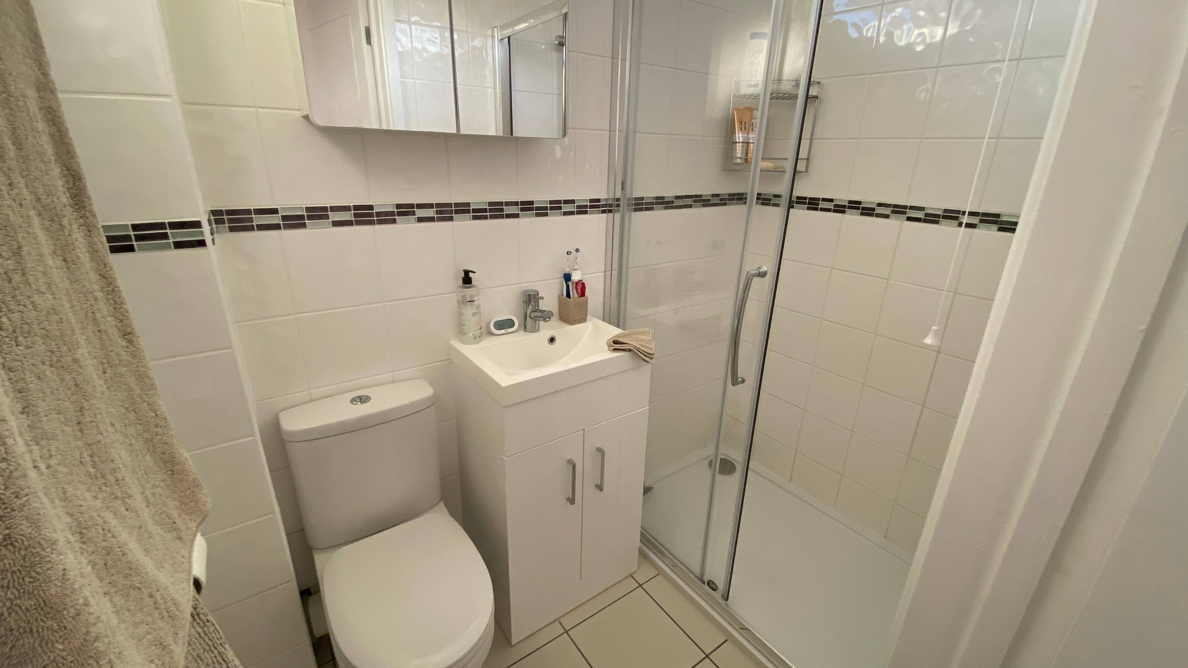 En-suite One