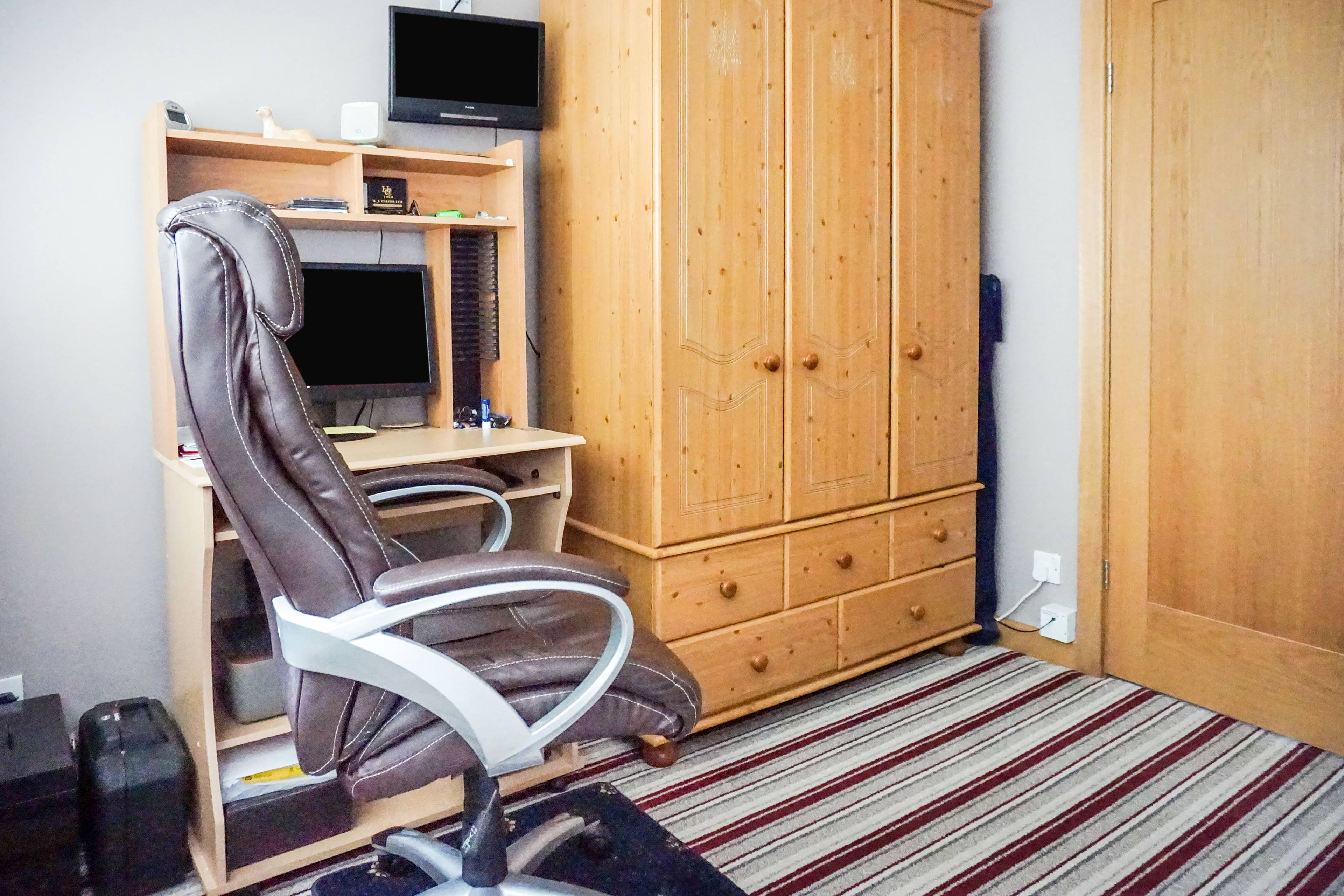 Bedroom Three/Study