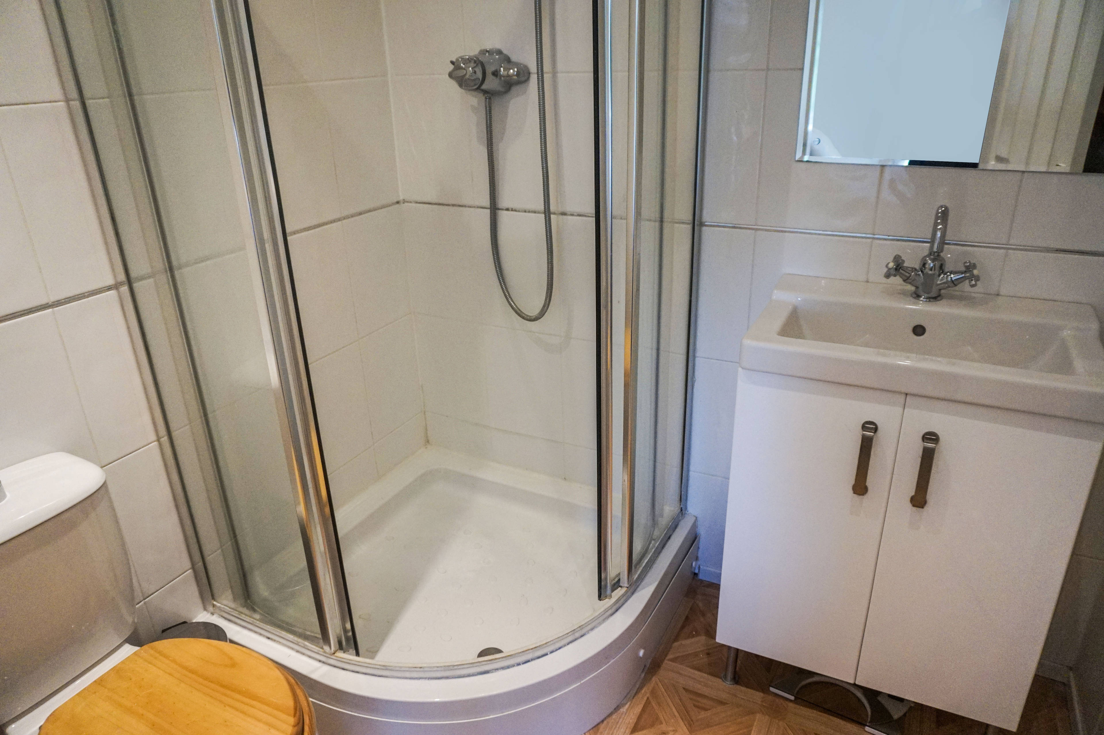 Master En-suite