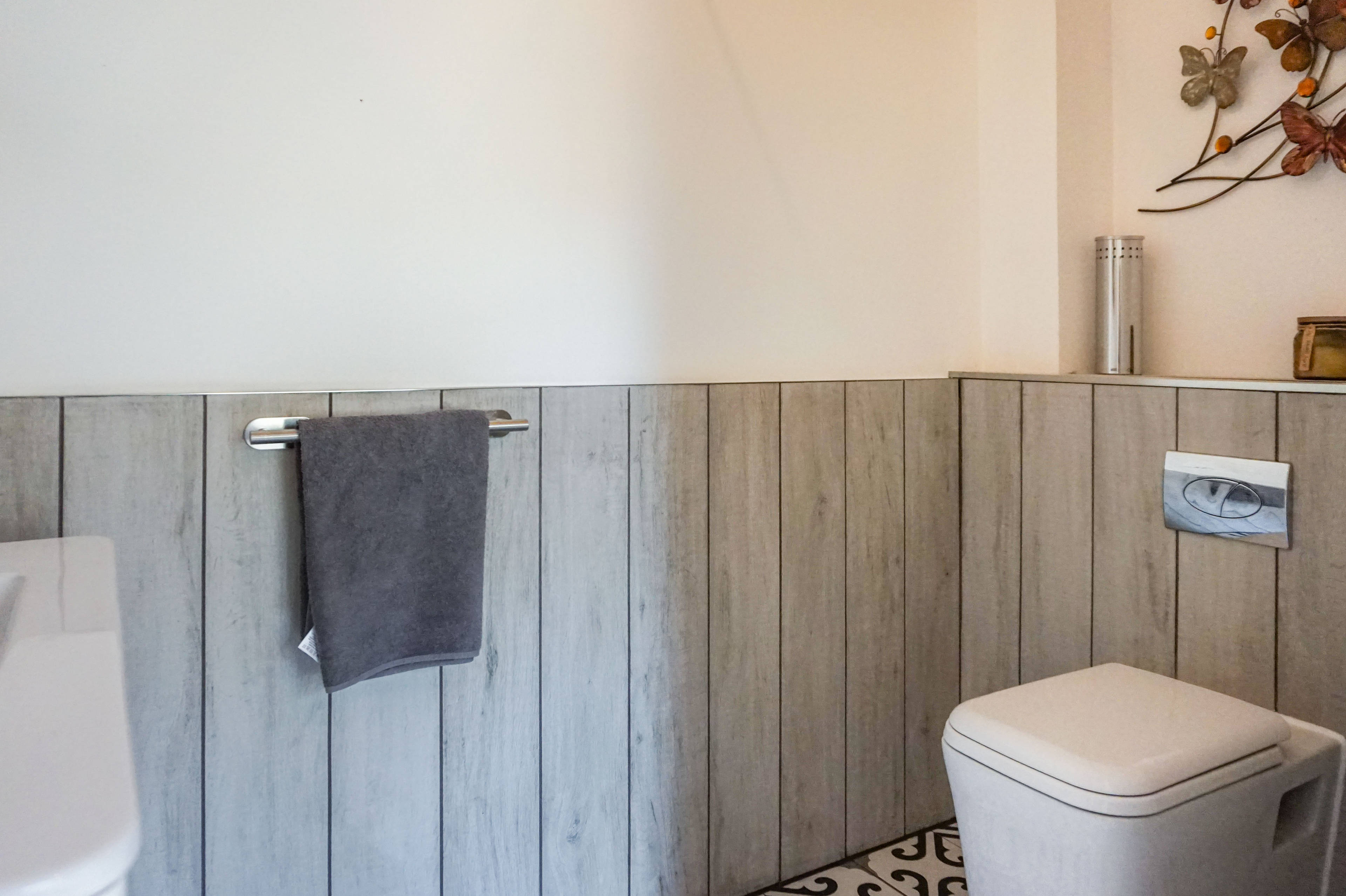 Downstairs Cloakroom