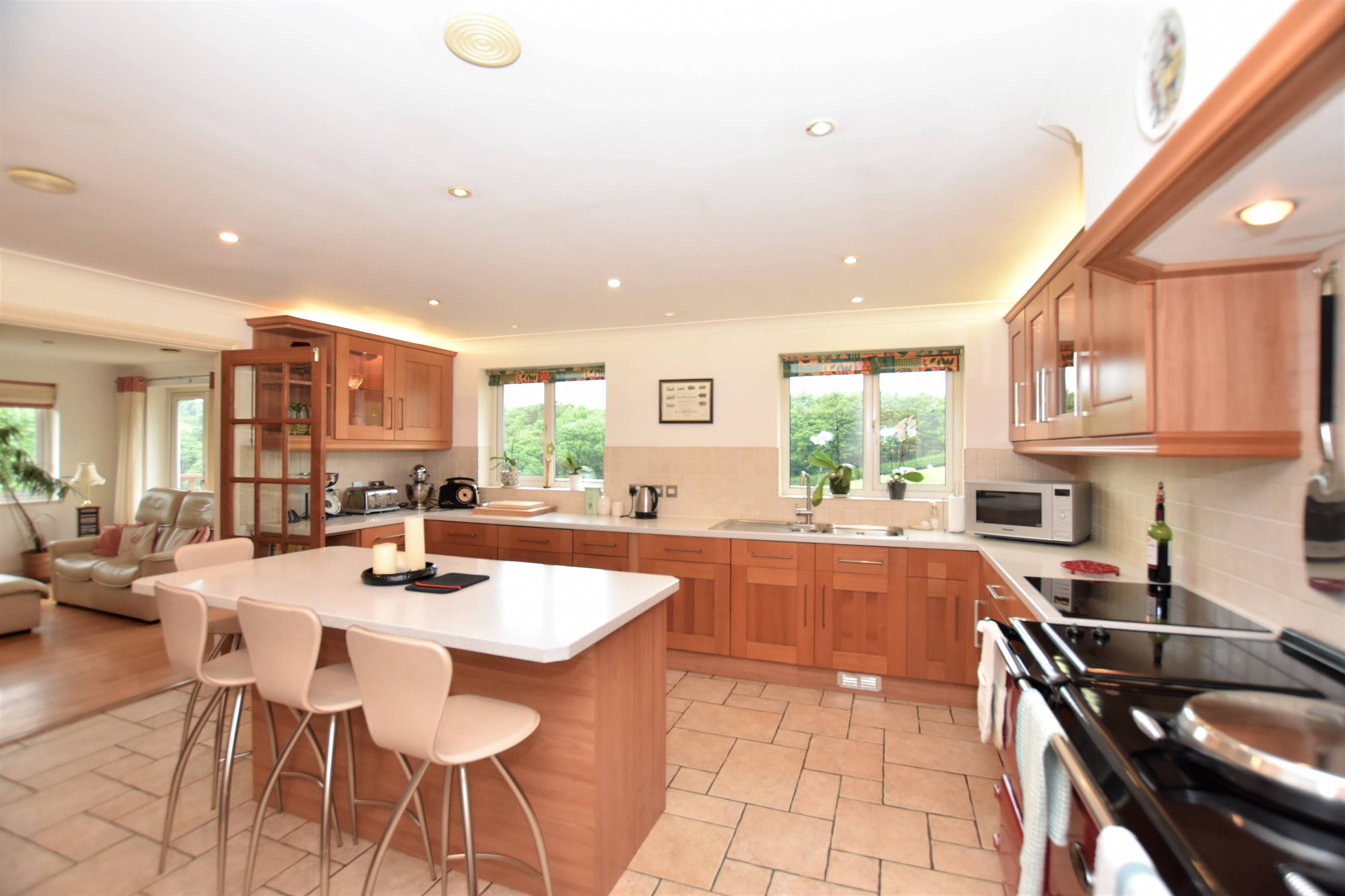 Kitchen / Breakfast