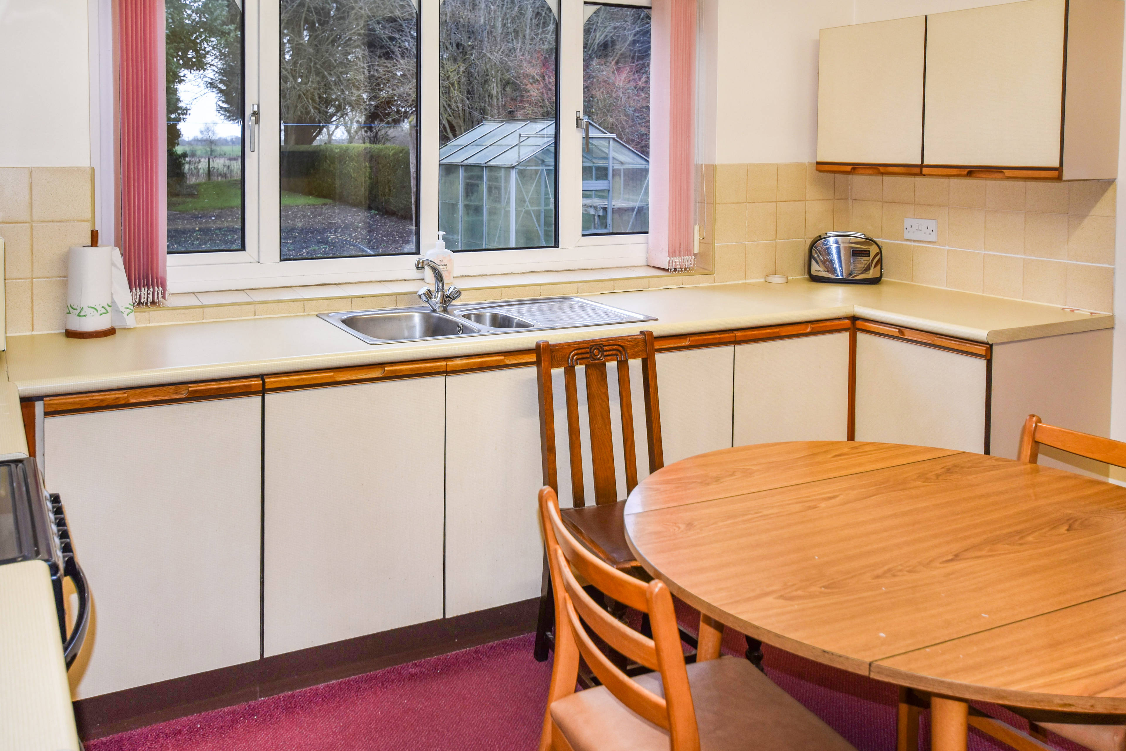 Kitchen/Breakfast