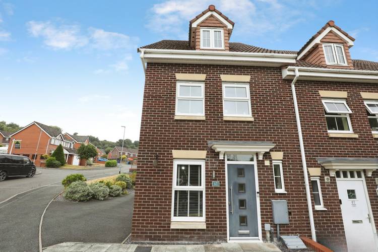 3 bedroom end of terrace house