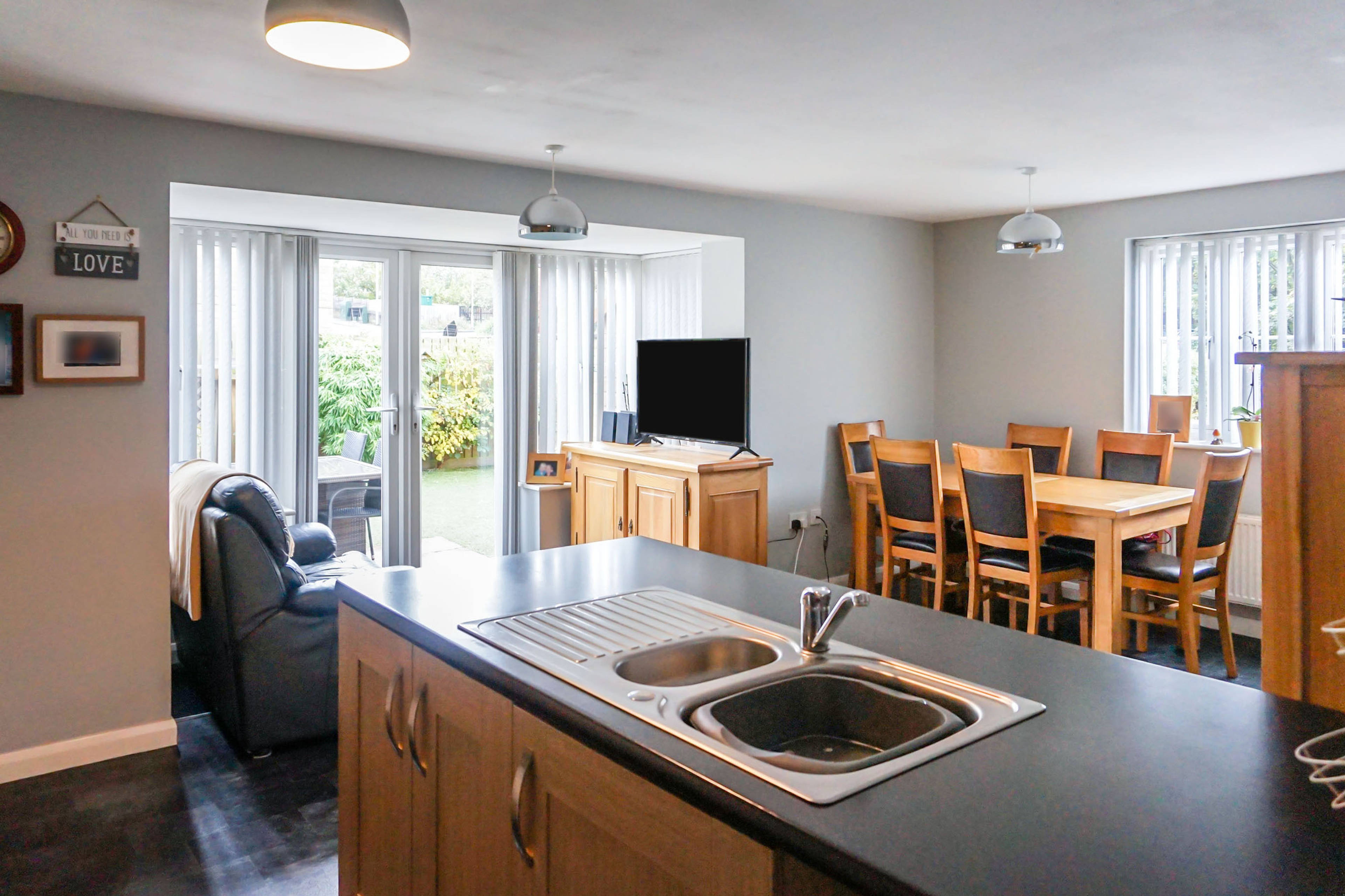 Kitchen/Dining Room
