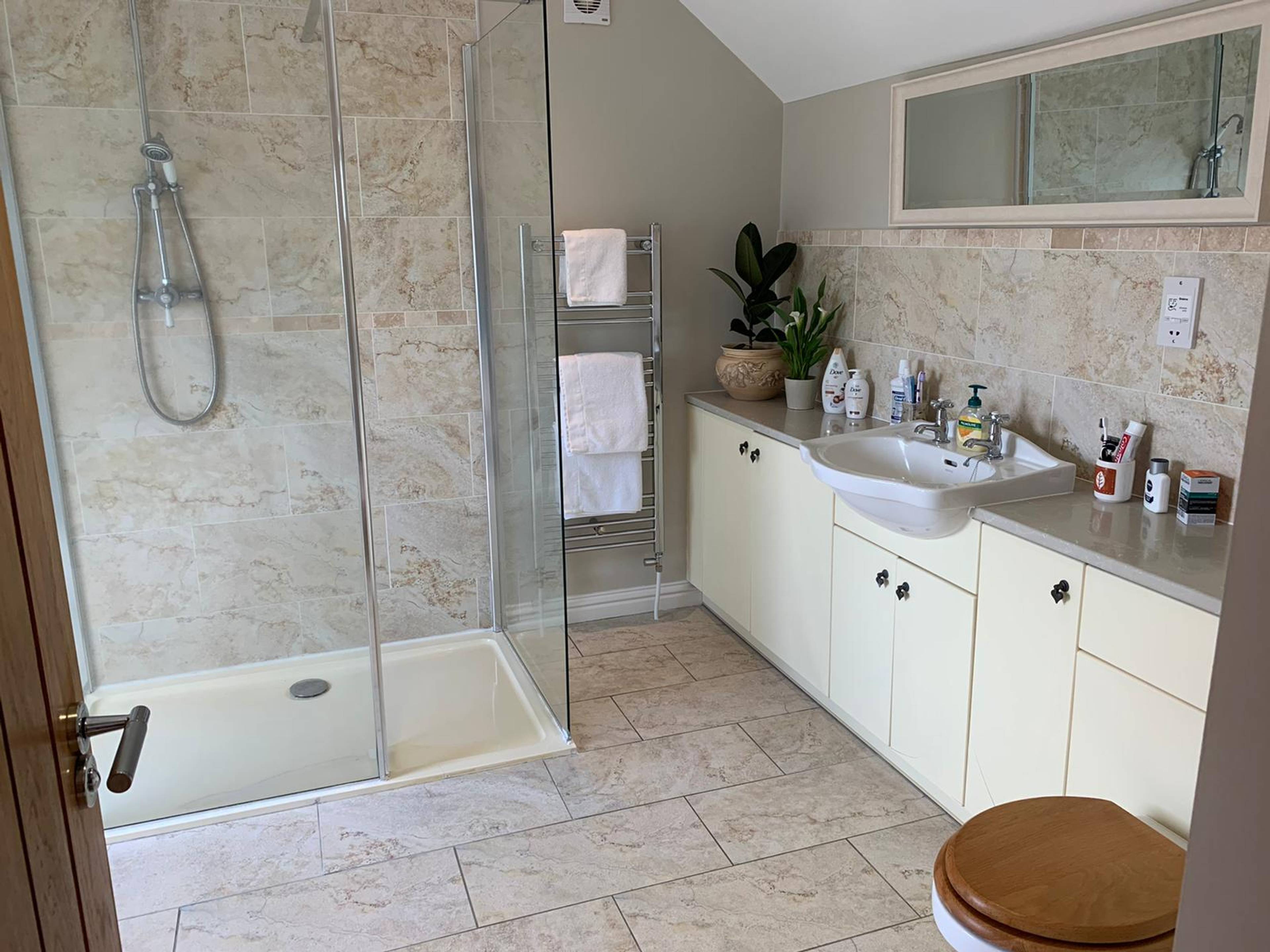 Master En-suite
