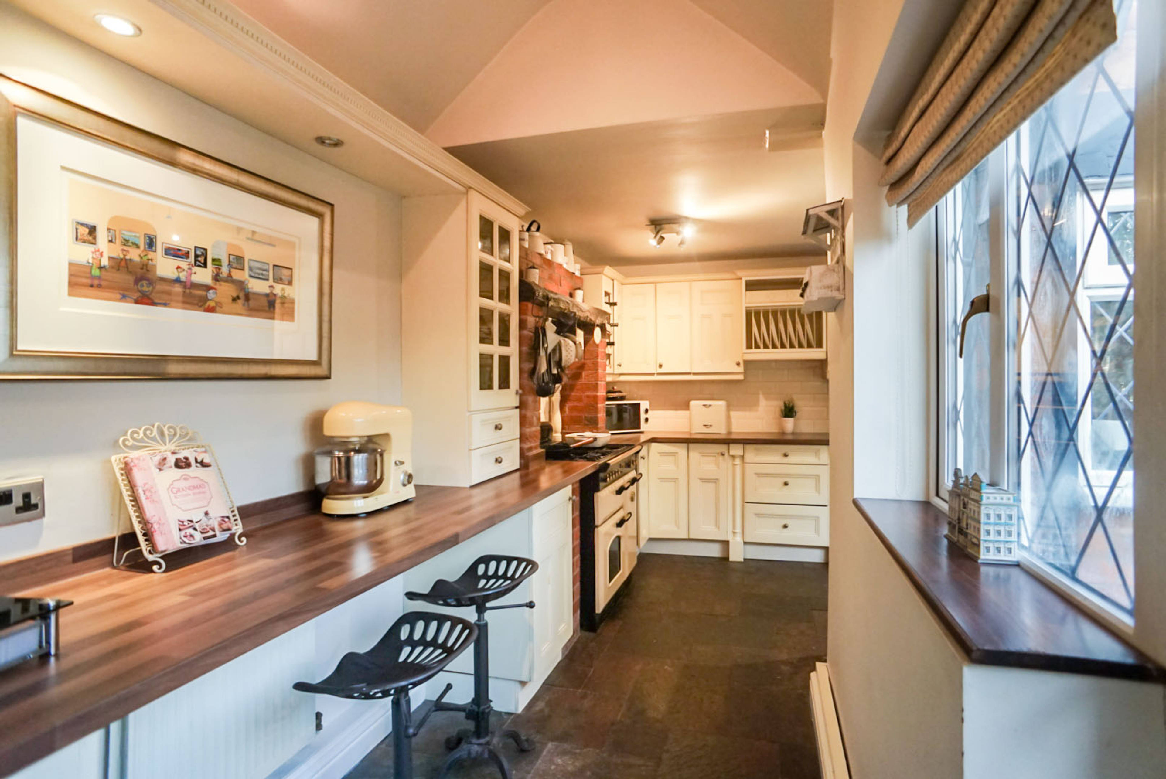Kitchen/Breakfast