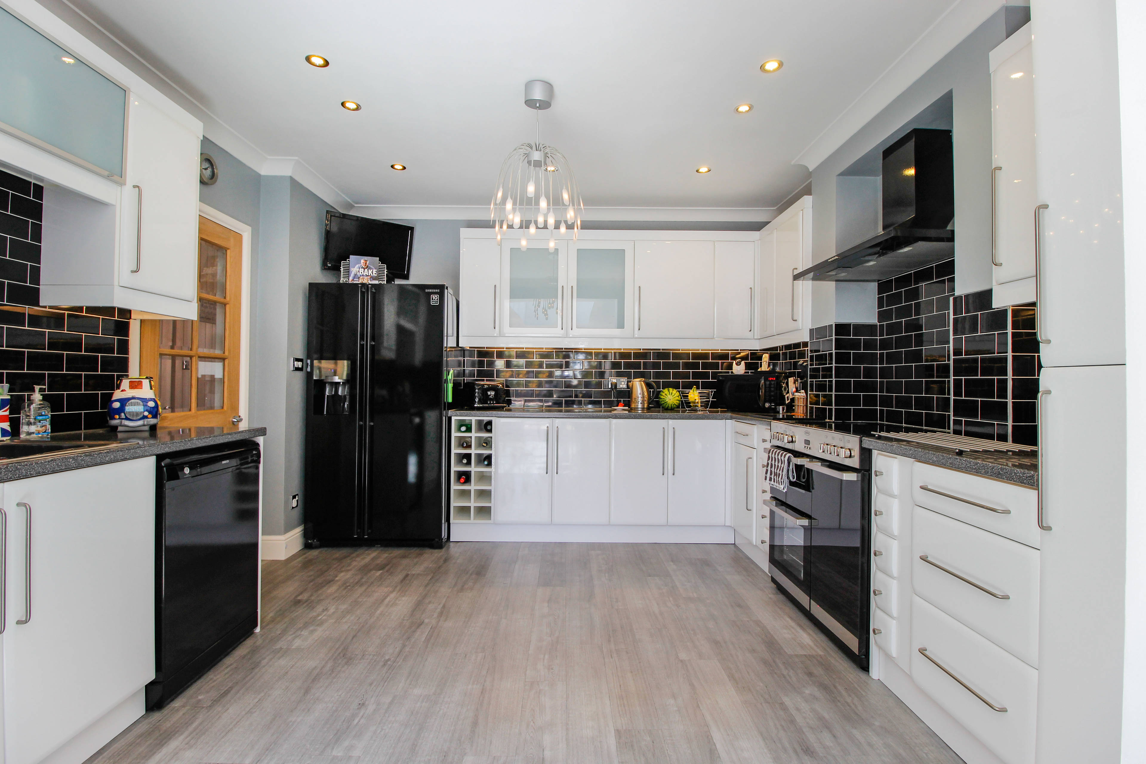 Kitchen/Family Room