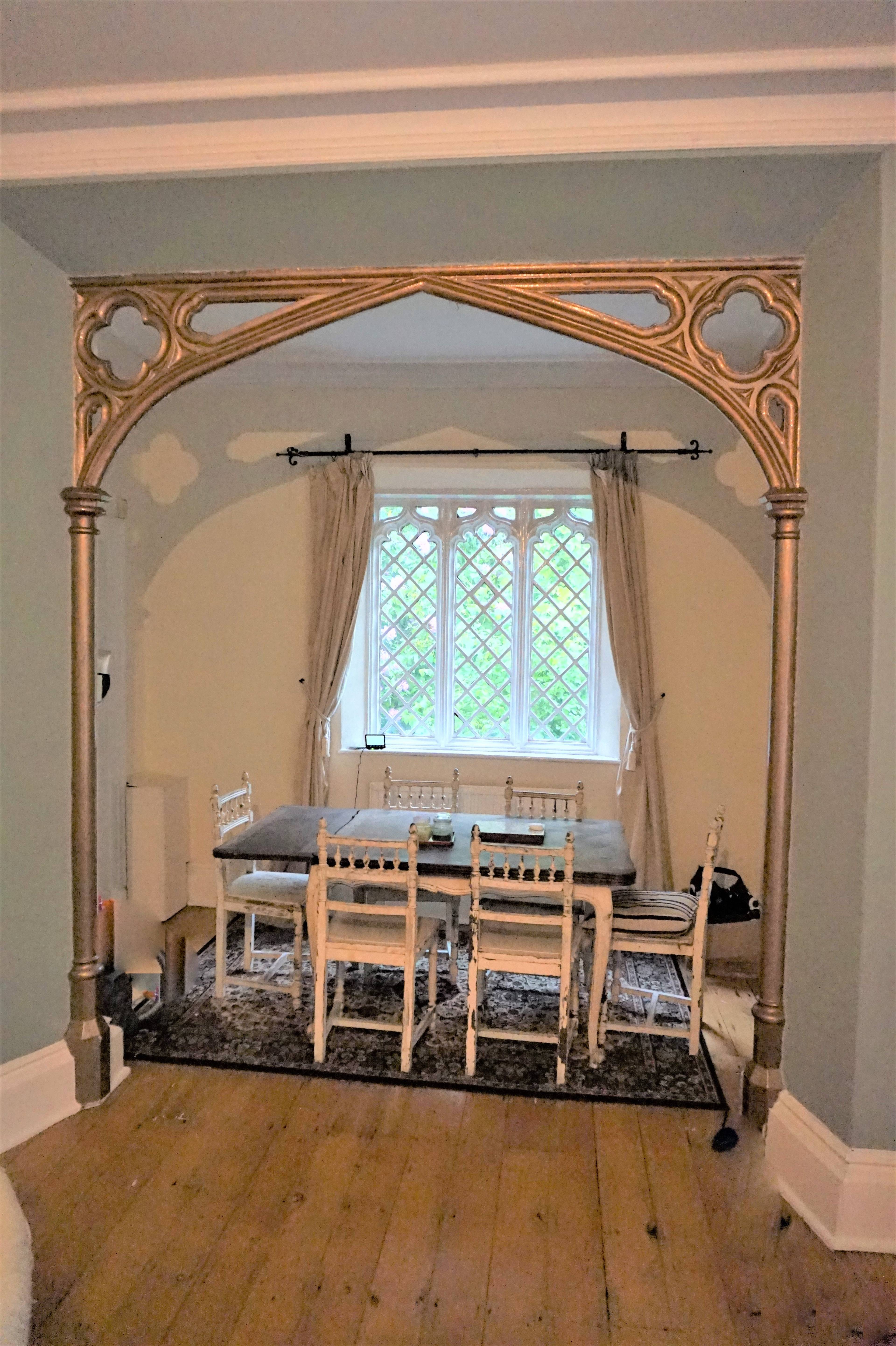 Lounge/Dining Room