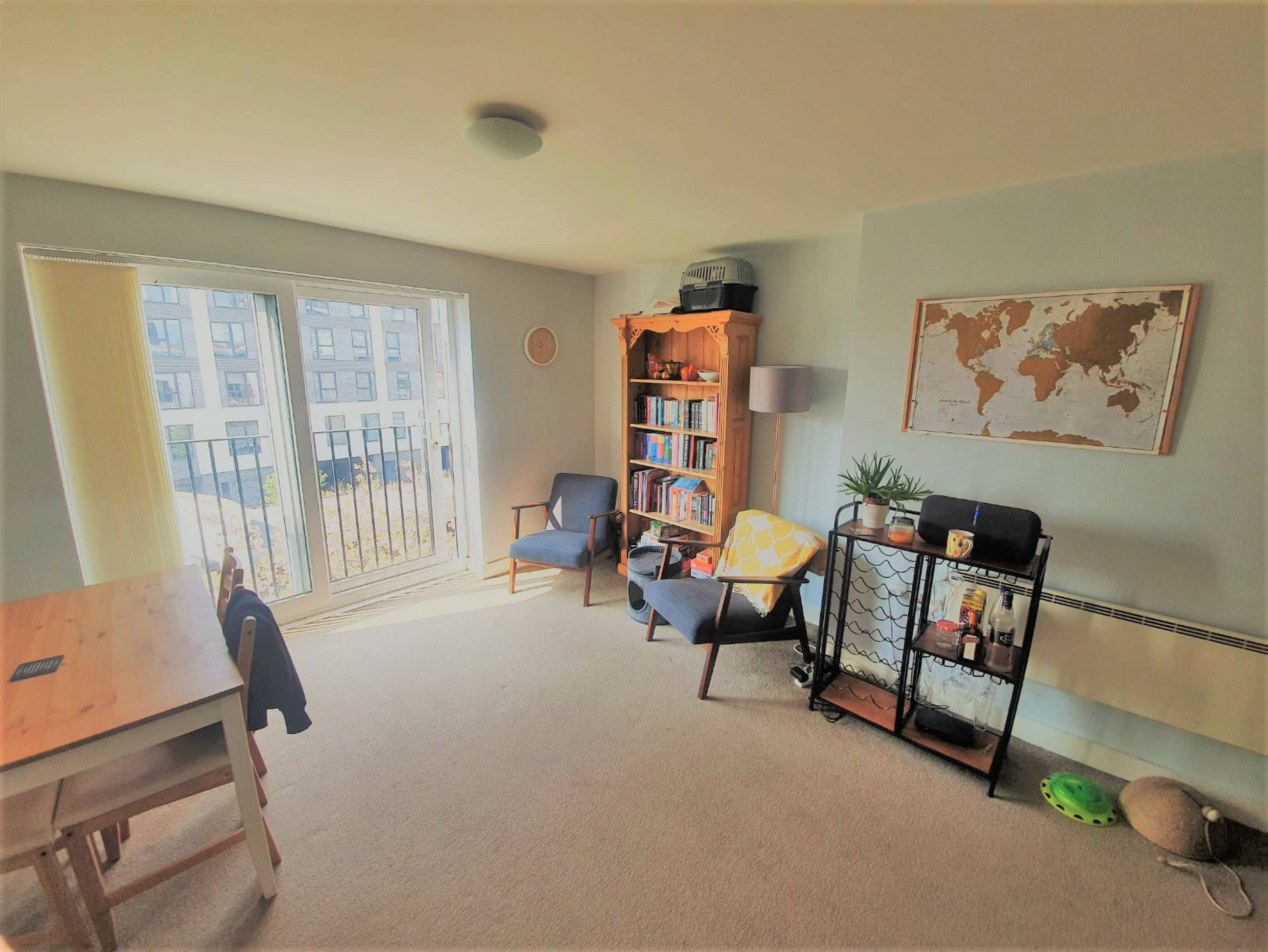 Lounge / Kitchen
