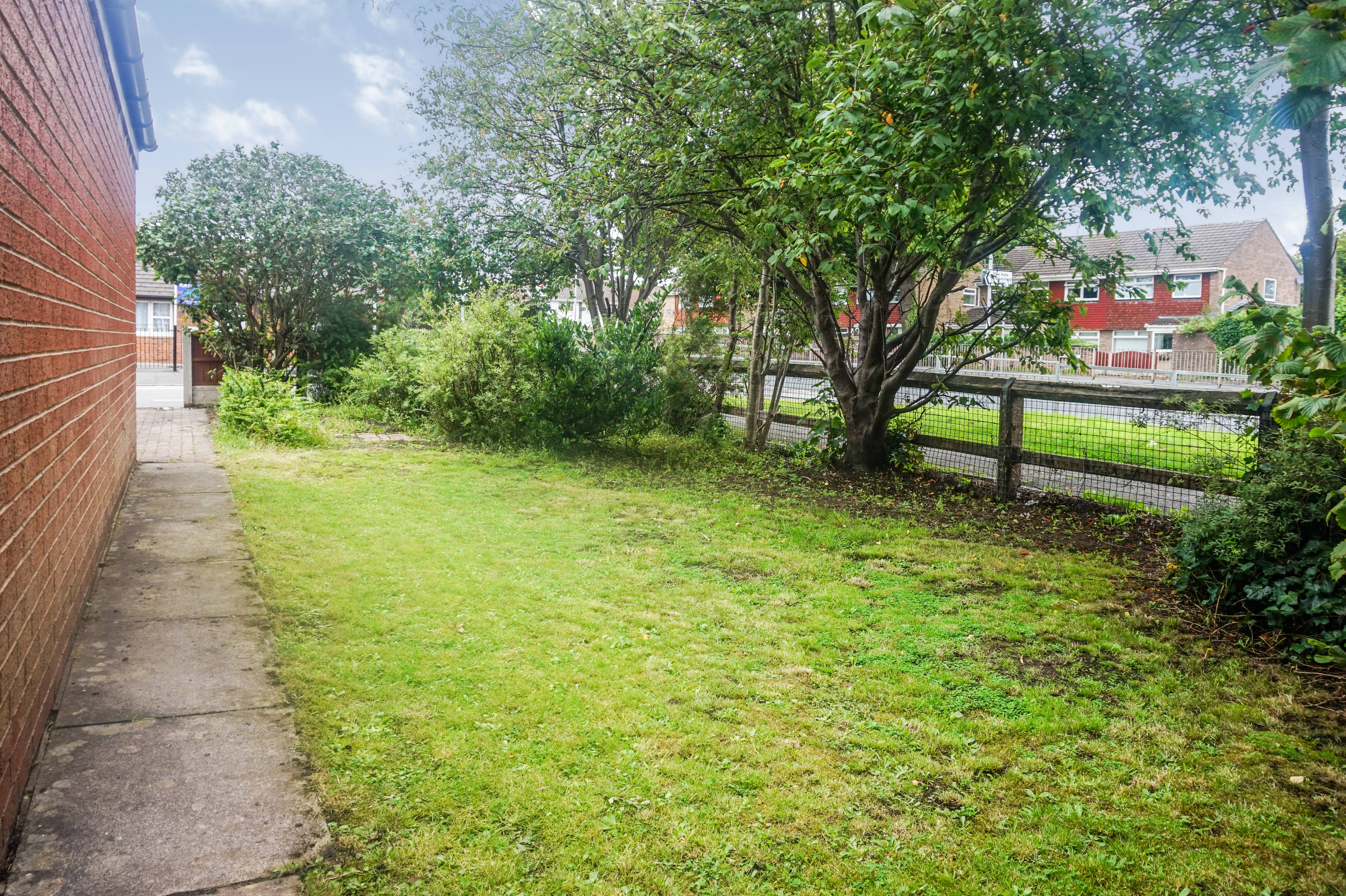 Side garden