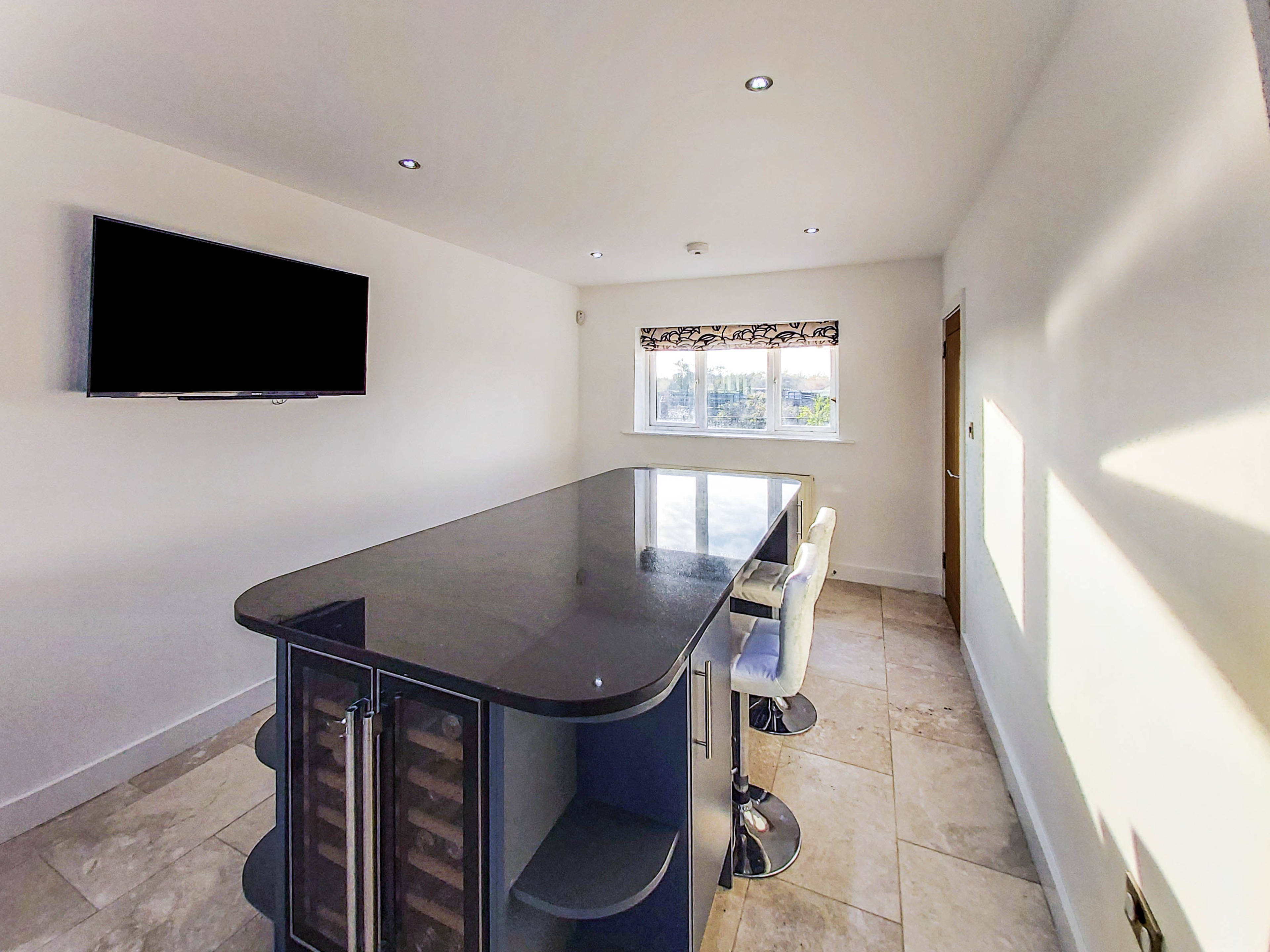 Breakfast Room