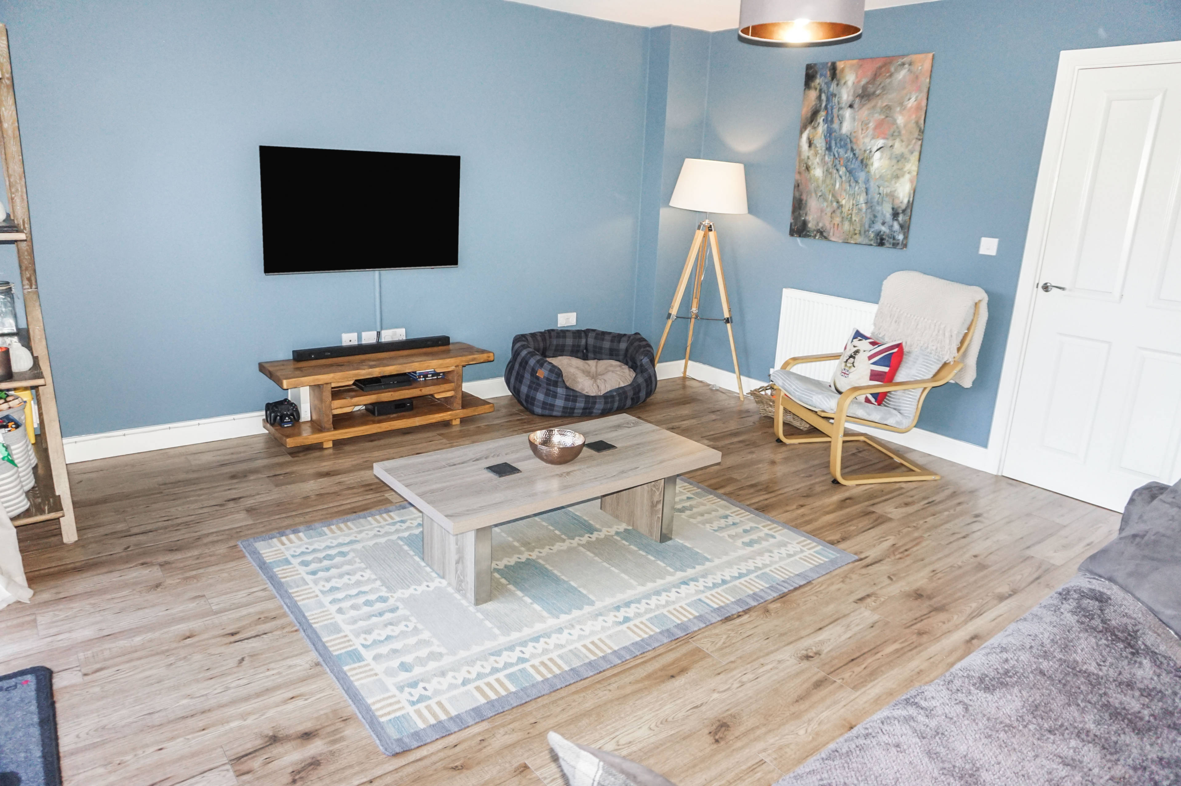 Lounge/Dining Room