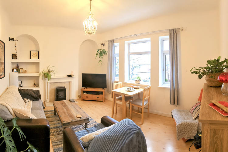 2 bedroom flat