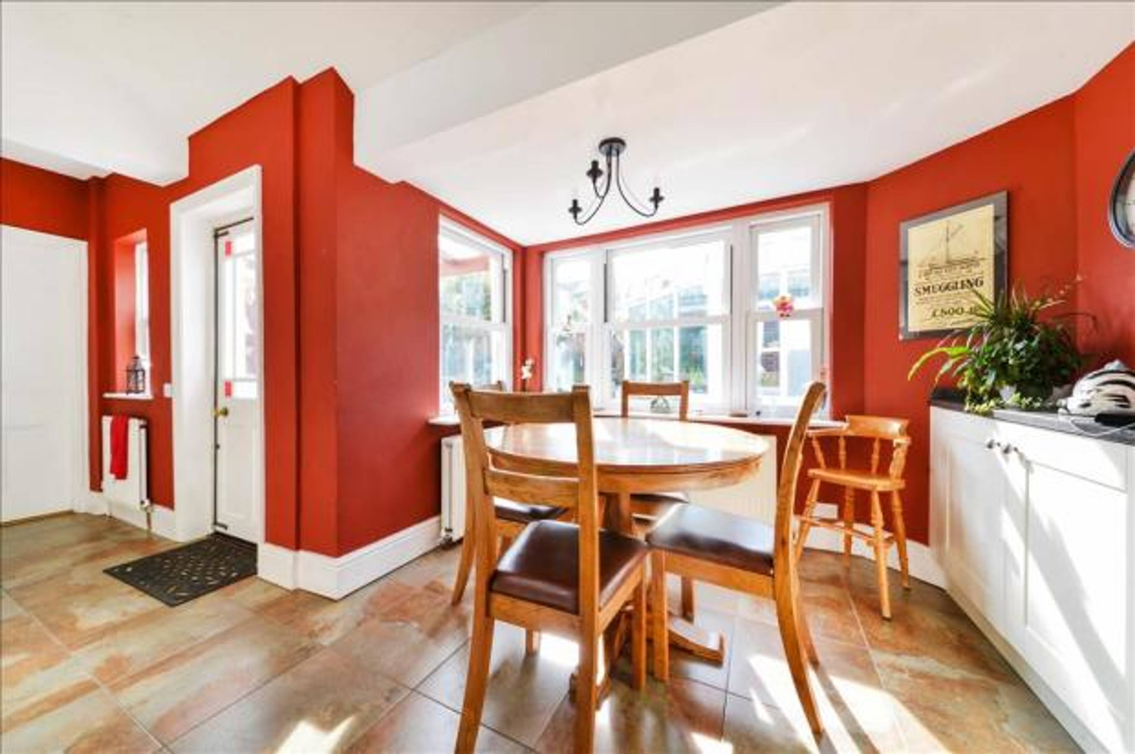 Kitchen/Breakfast