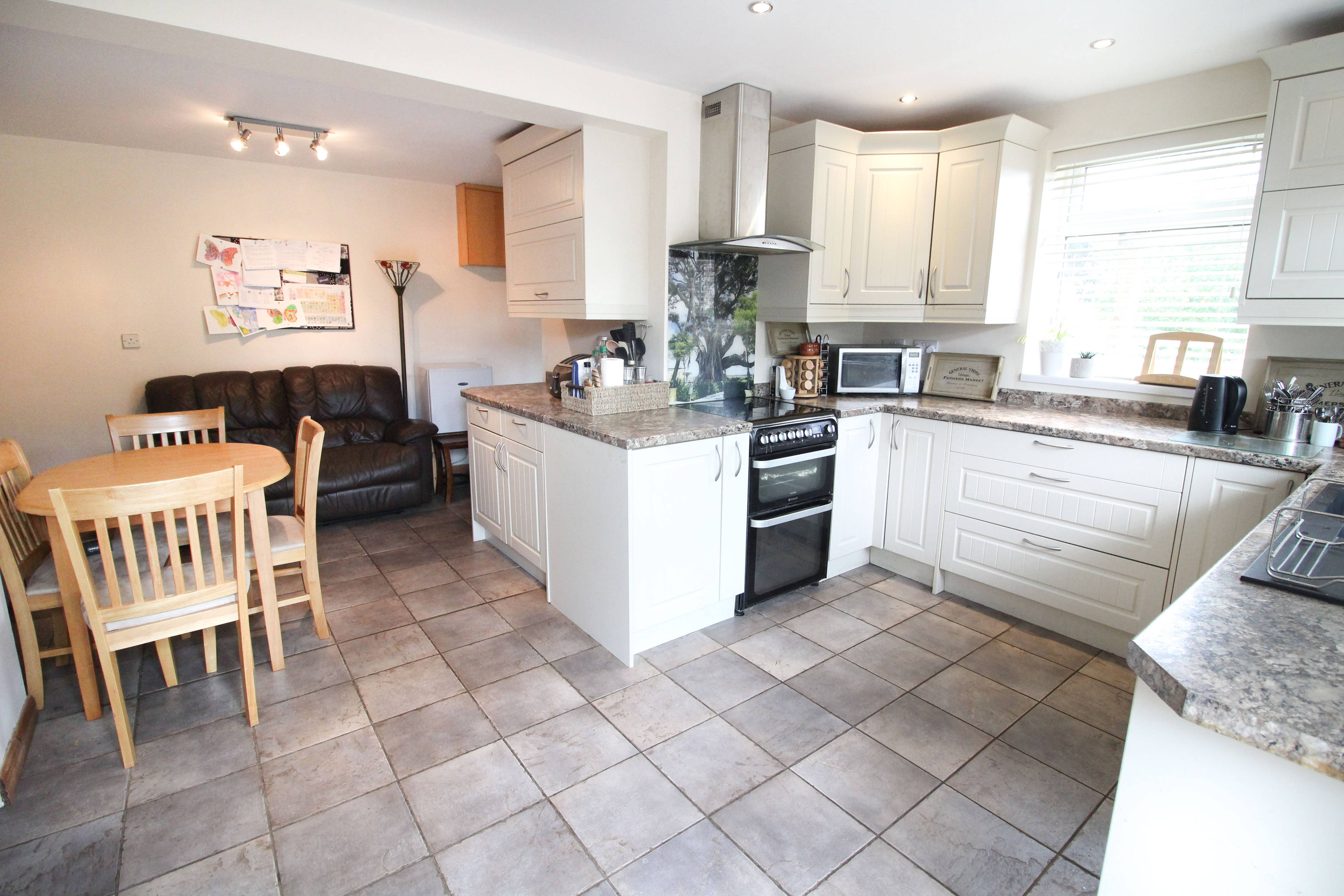 Kitchen/Family Room
