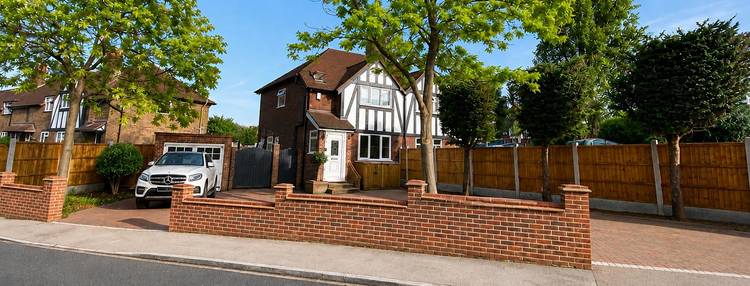 3 bedroom semi-detached house