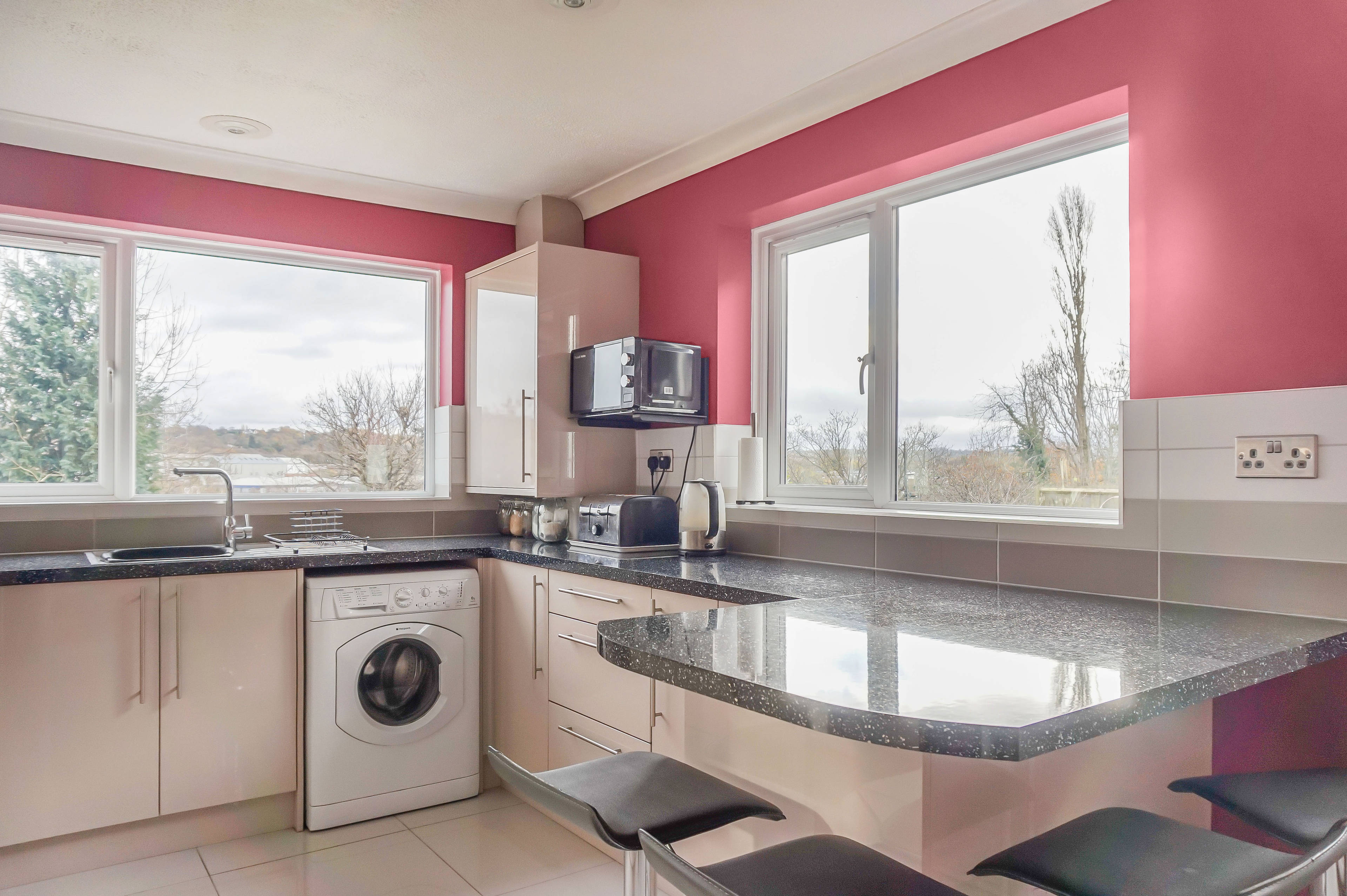 Kitchen/Breakfast