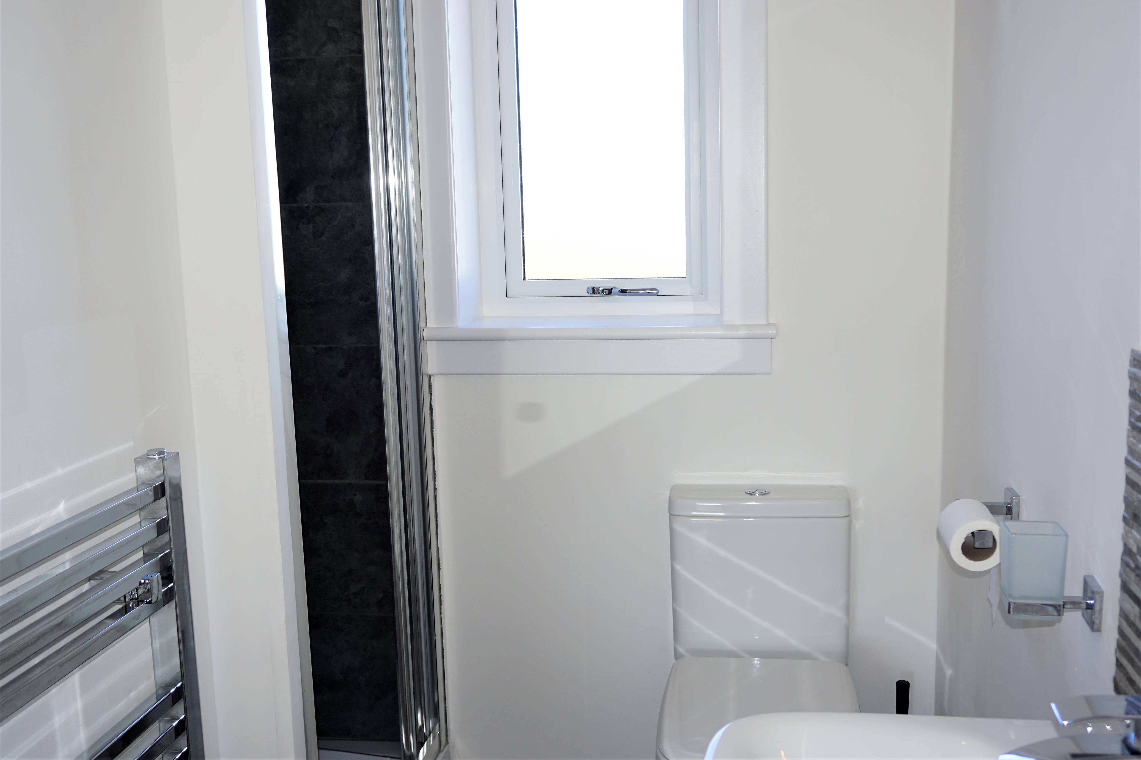 Annexe Shower Room