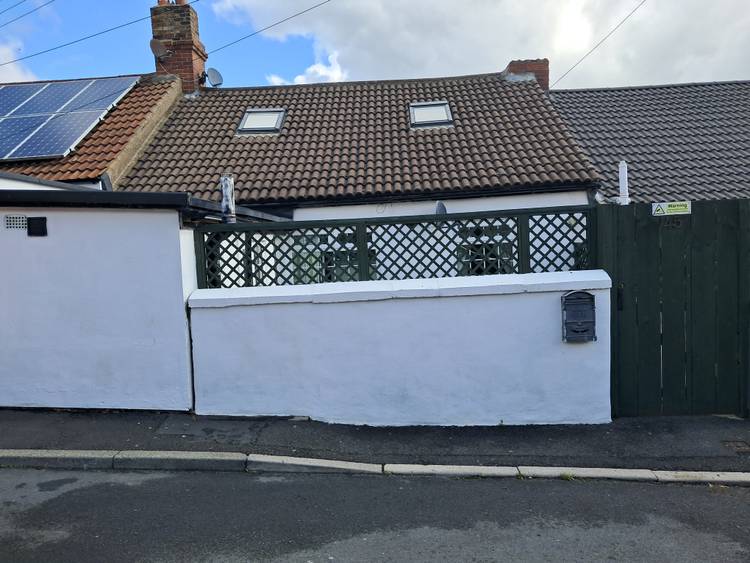 2 bedroom terraced bungalow