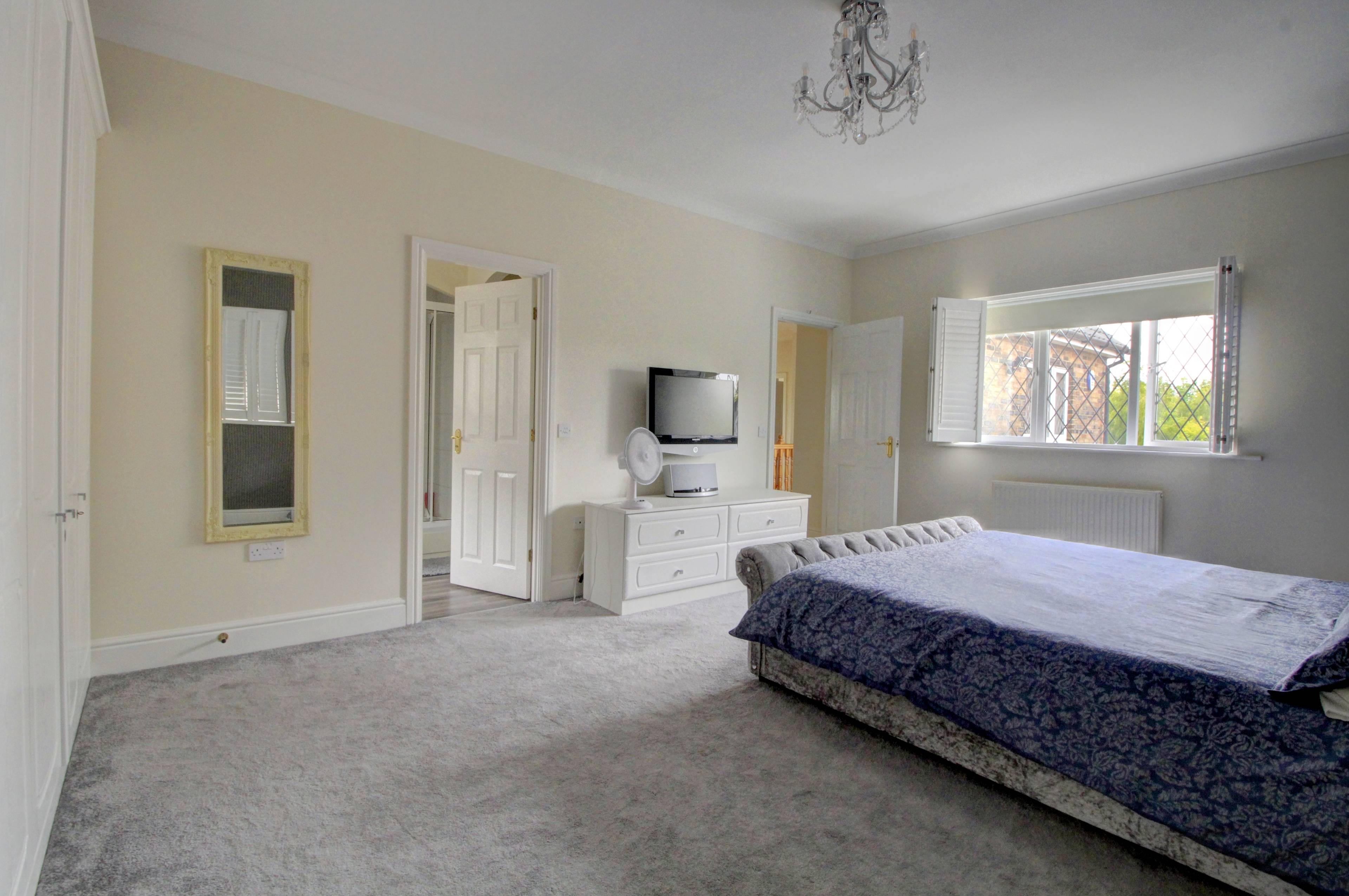 Master En-suite