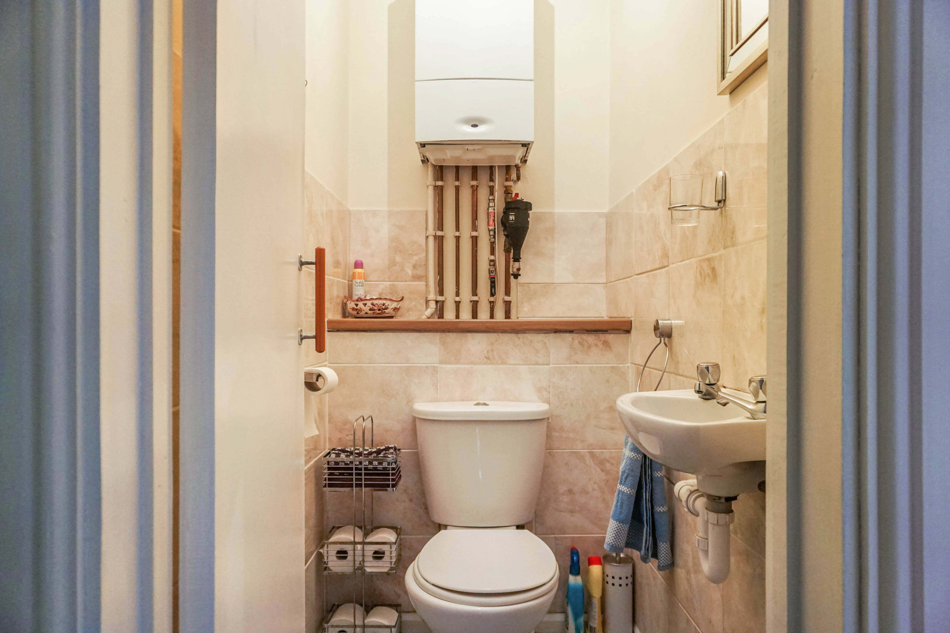 Cloak Room
