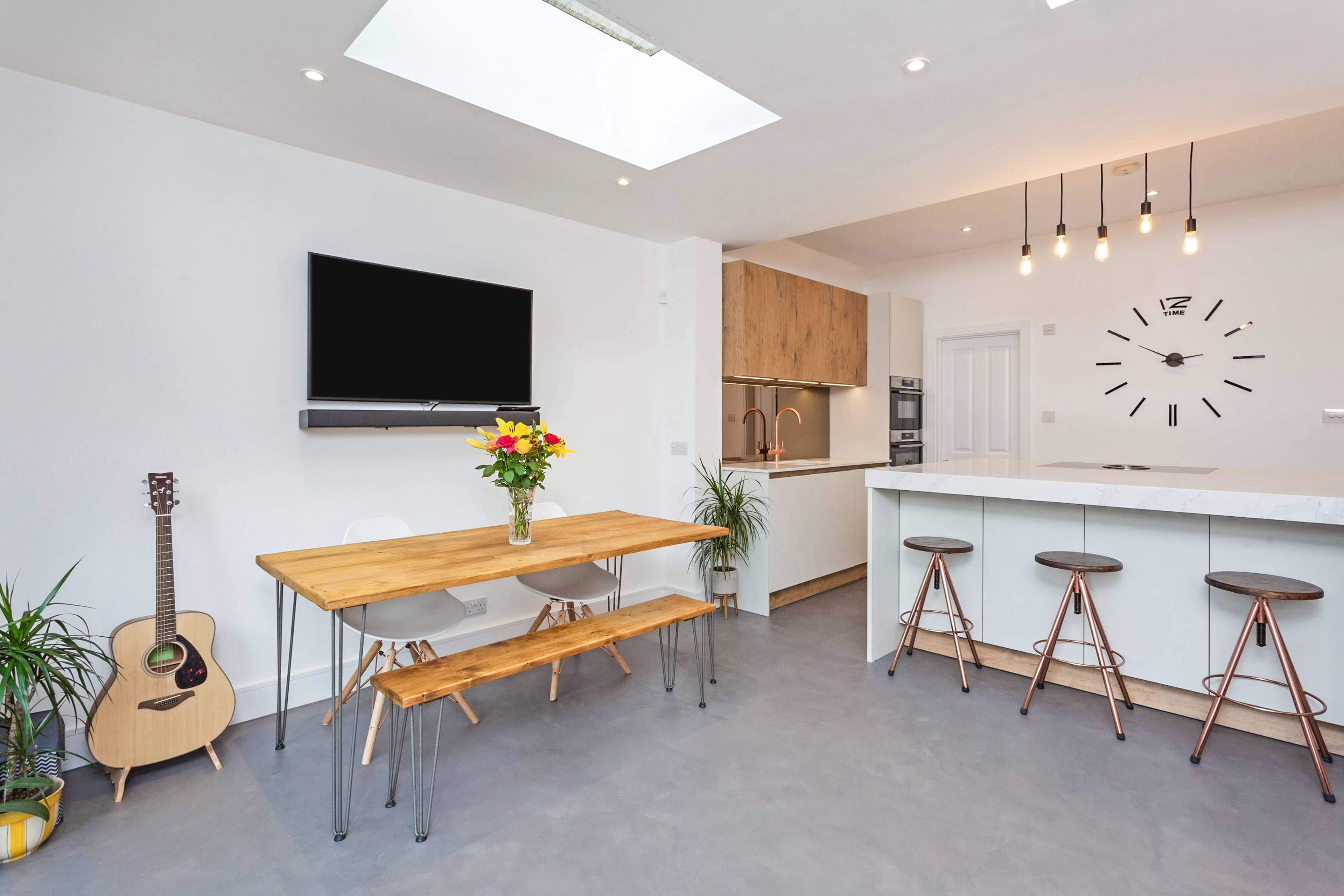 Kitchen/Dining Room