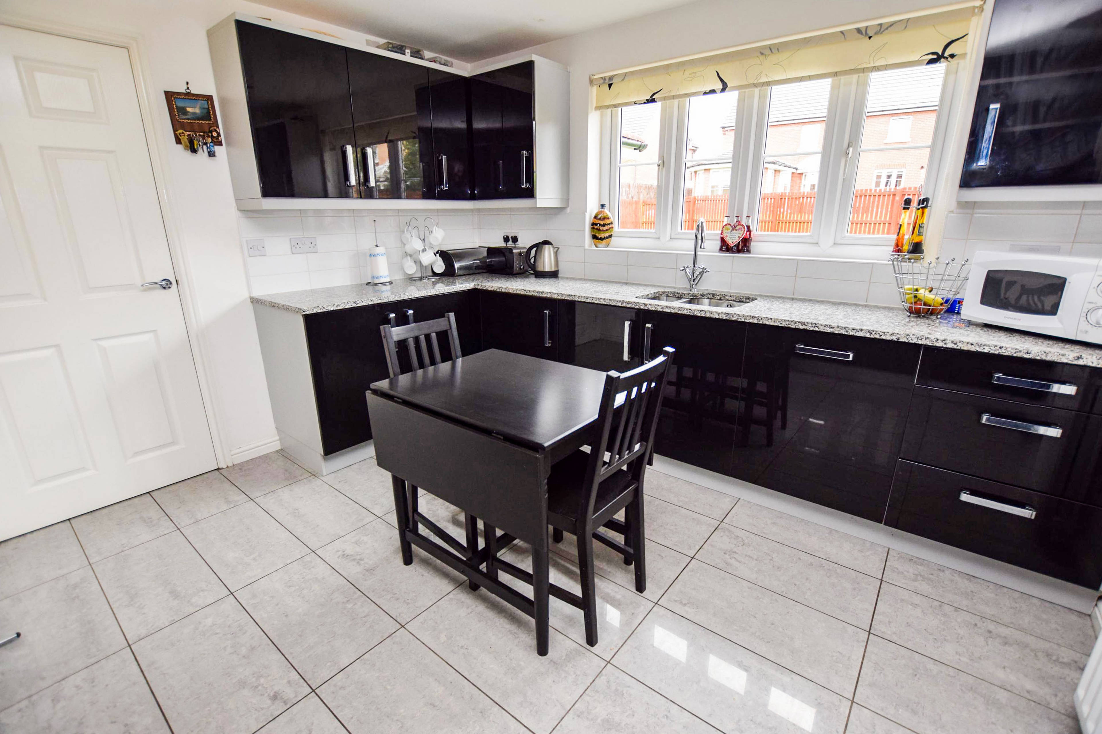 Kitchen/Breakfast