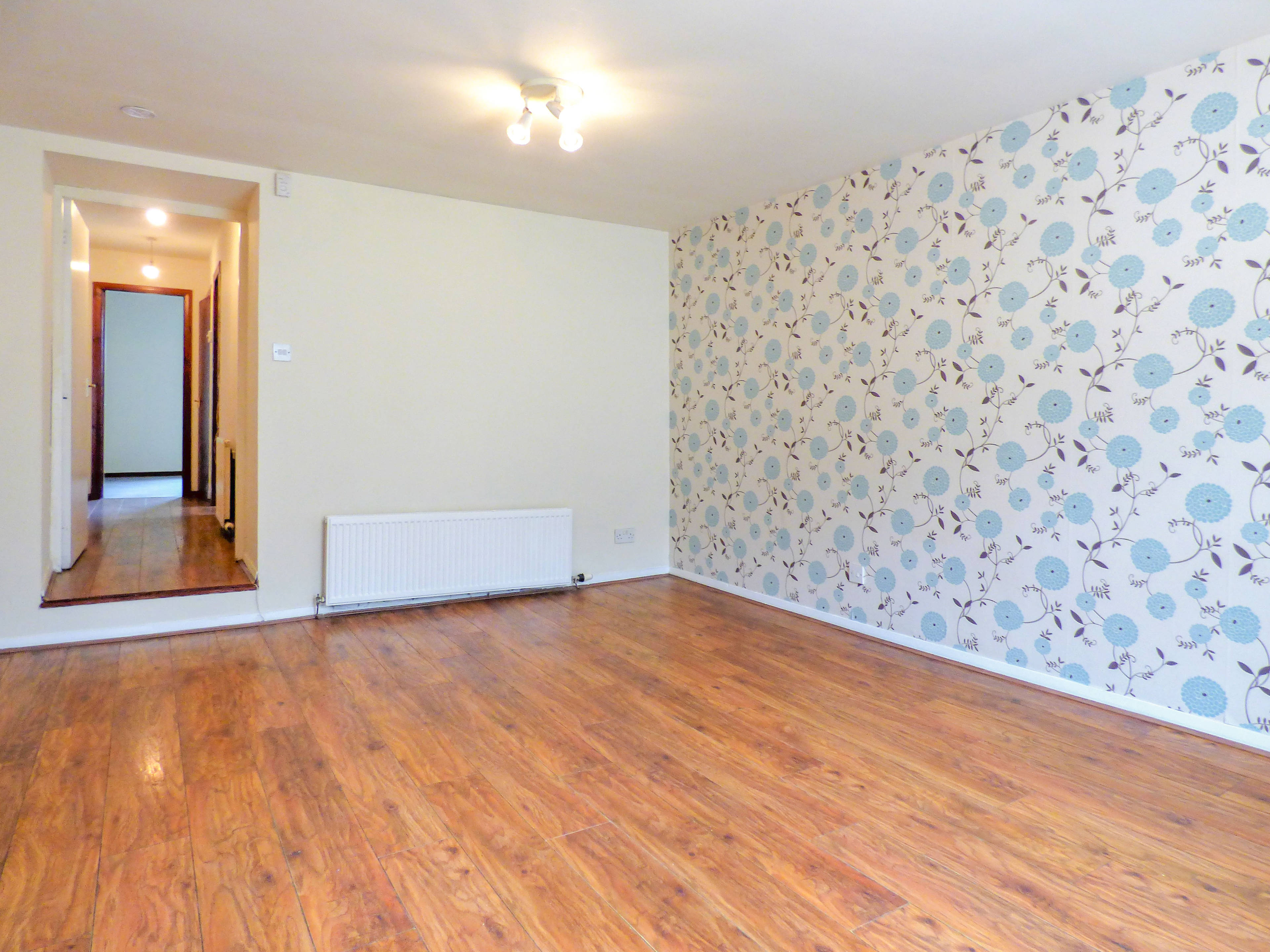 Lounge / Kitchen