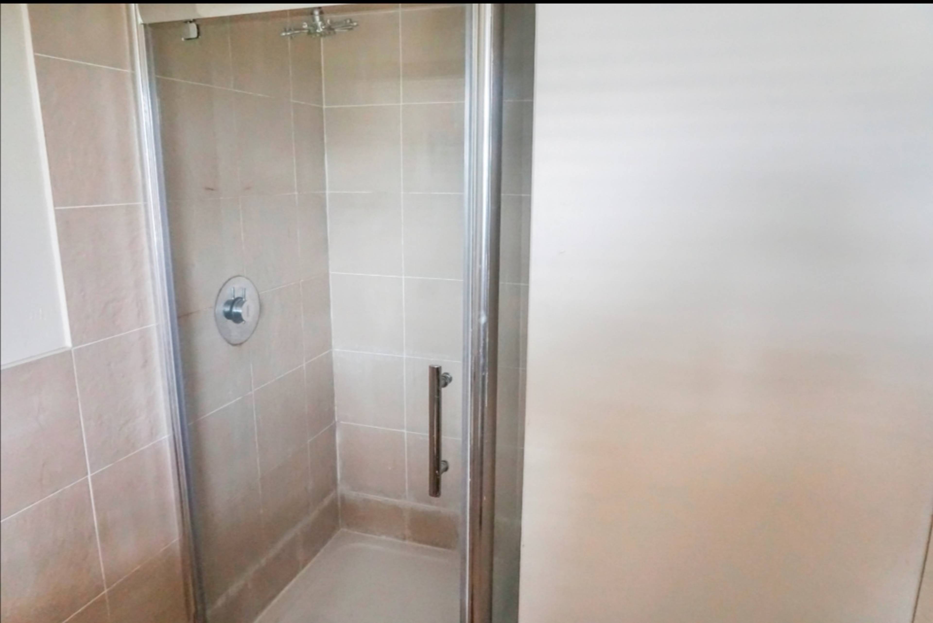 Master En-suite