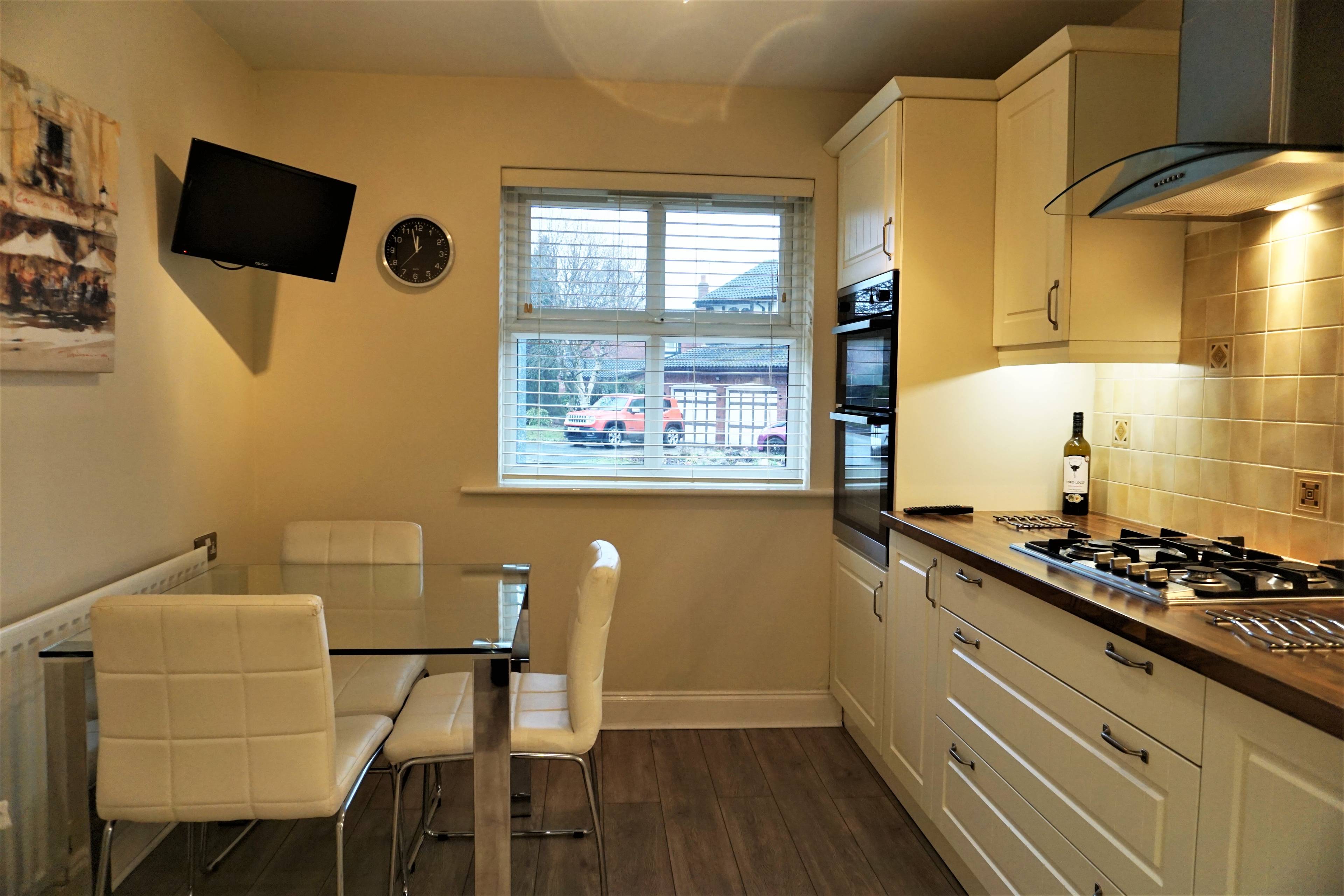 Kitchen/Breakfast