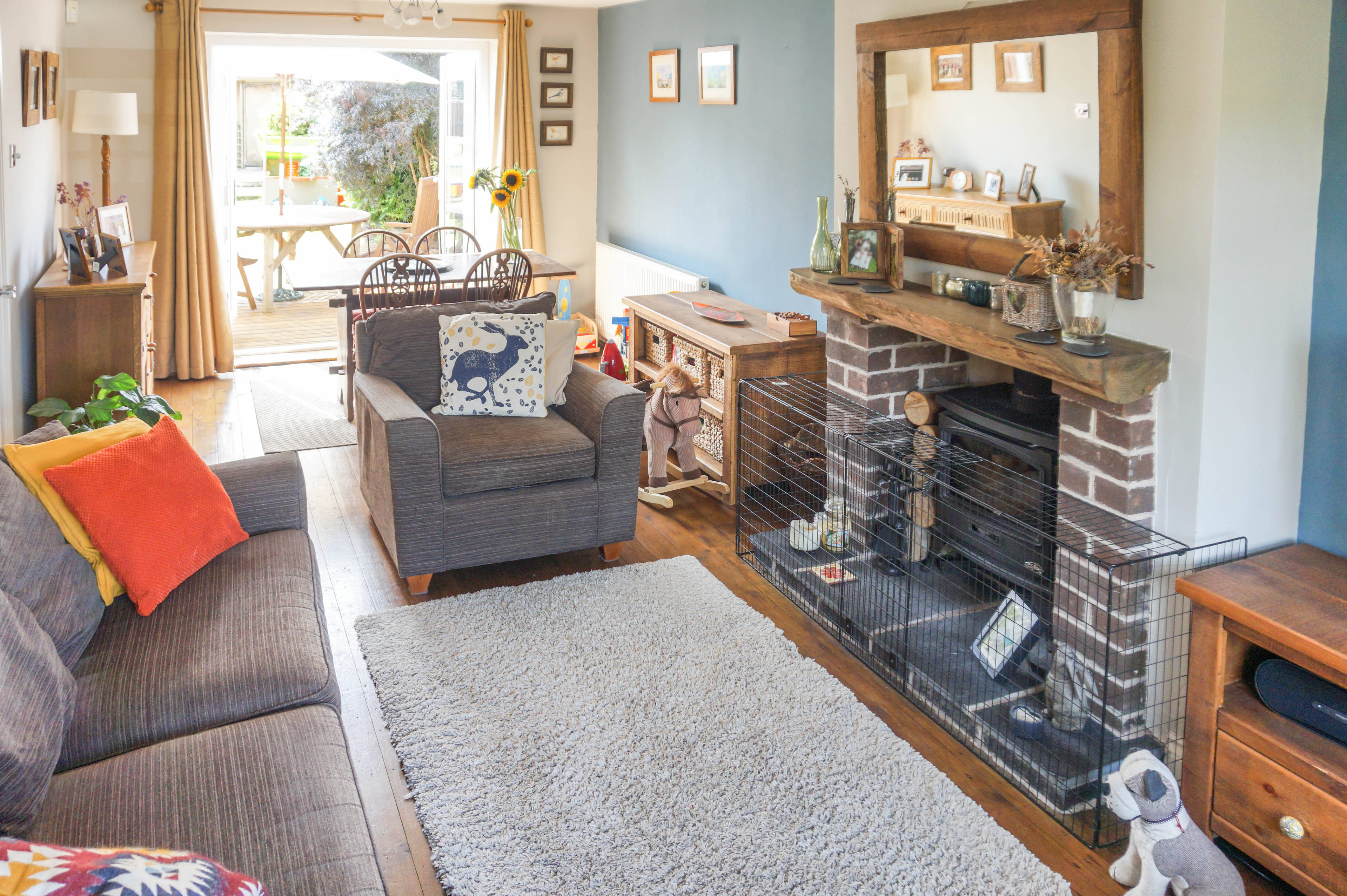Lounge/Dining Room
