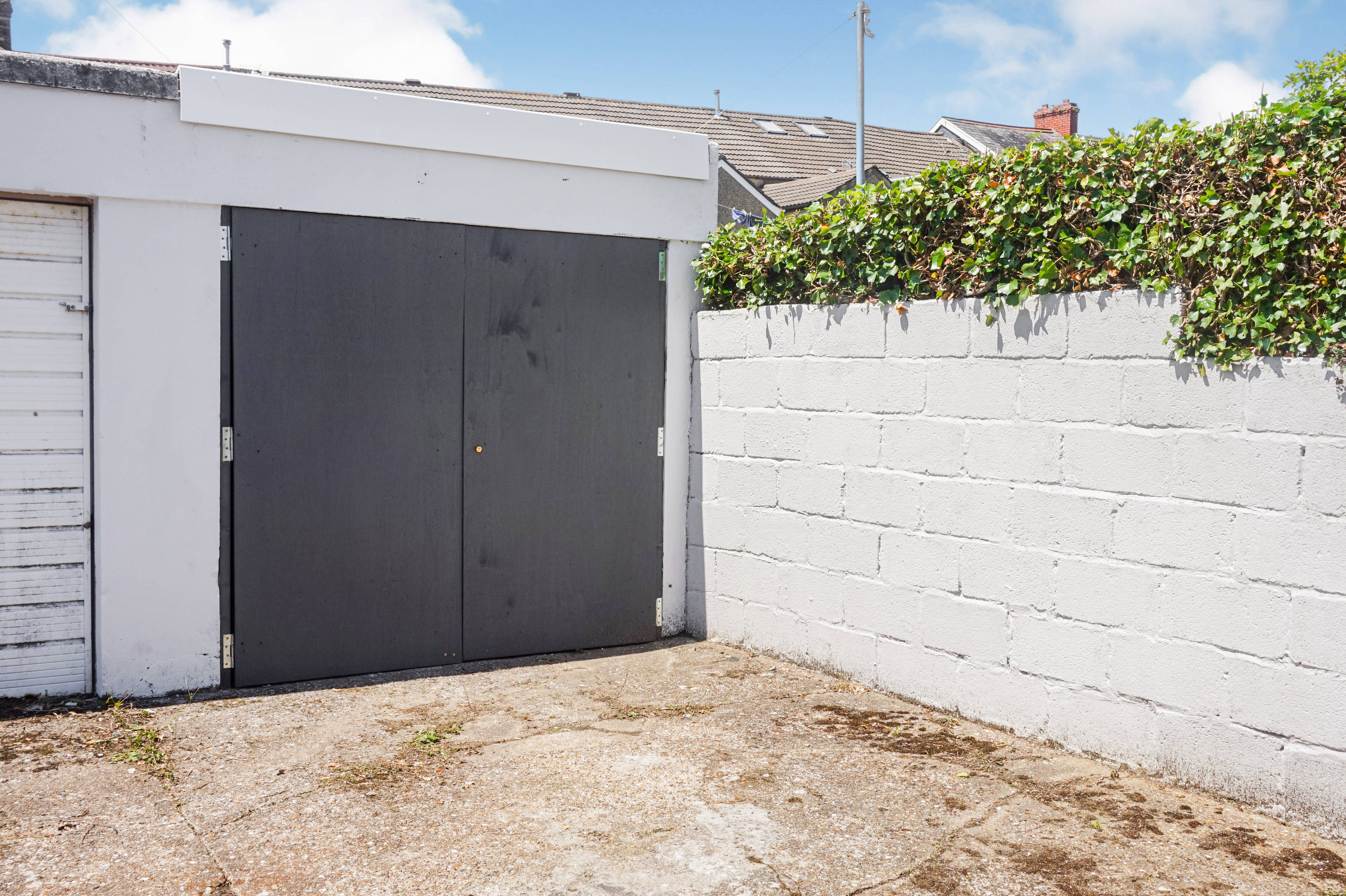 garage 