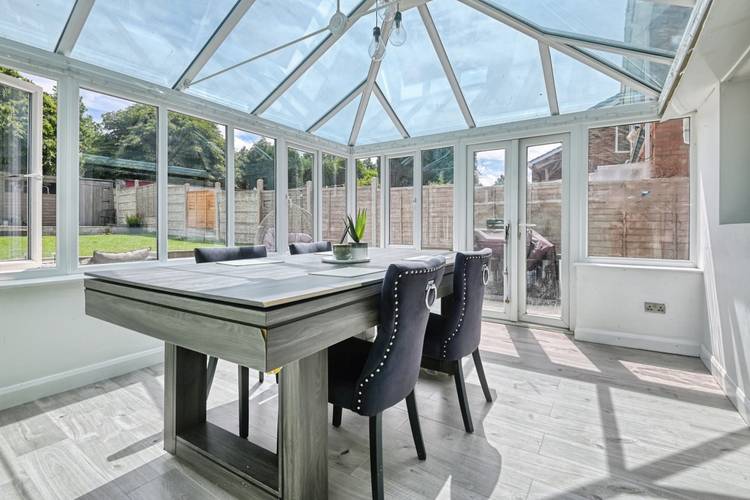 3 bedroom semi-detached house