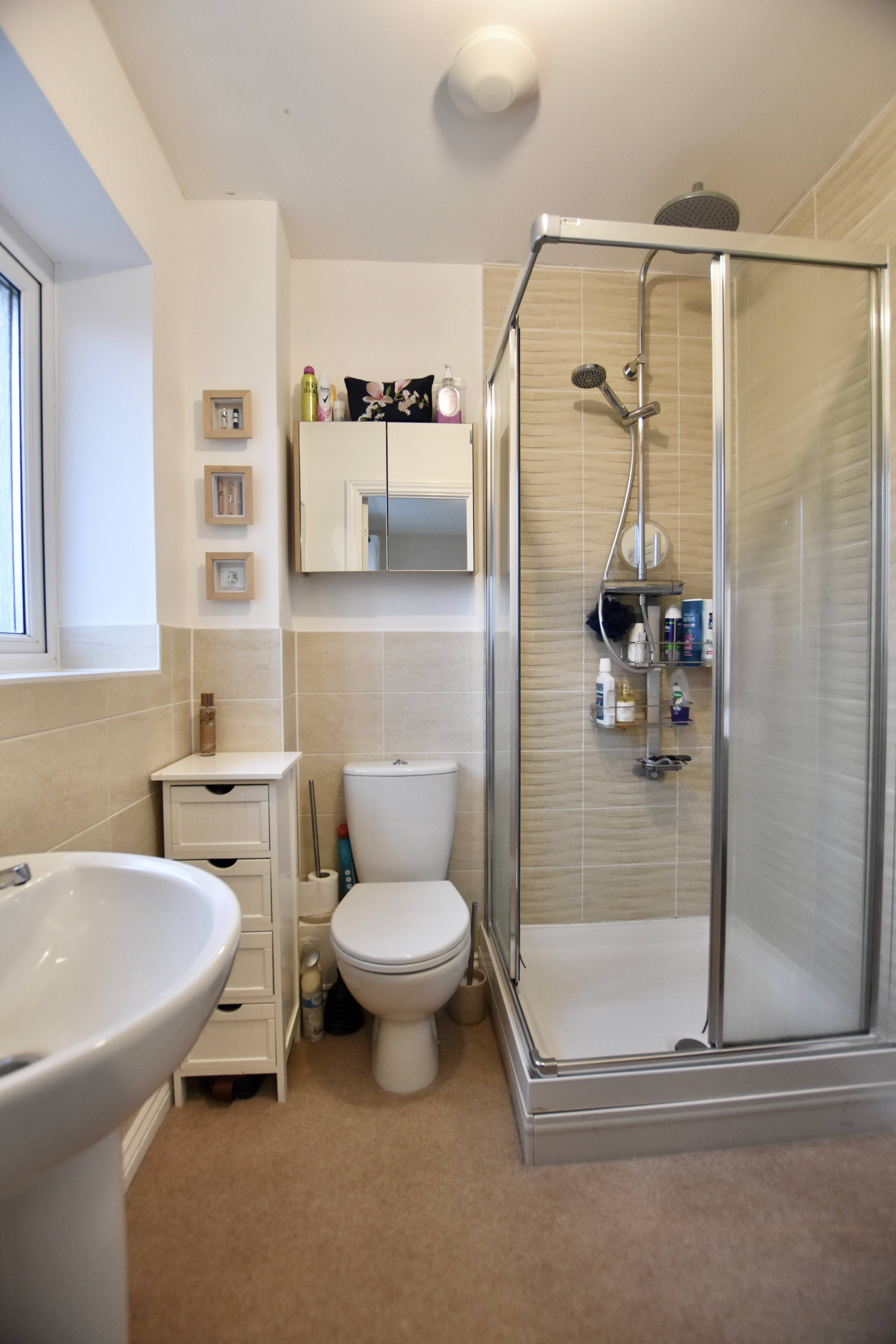 Master En-suite